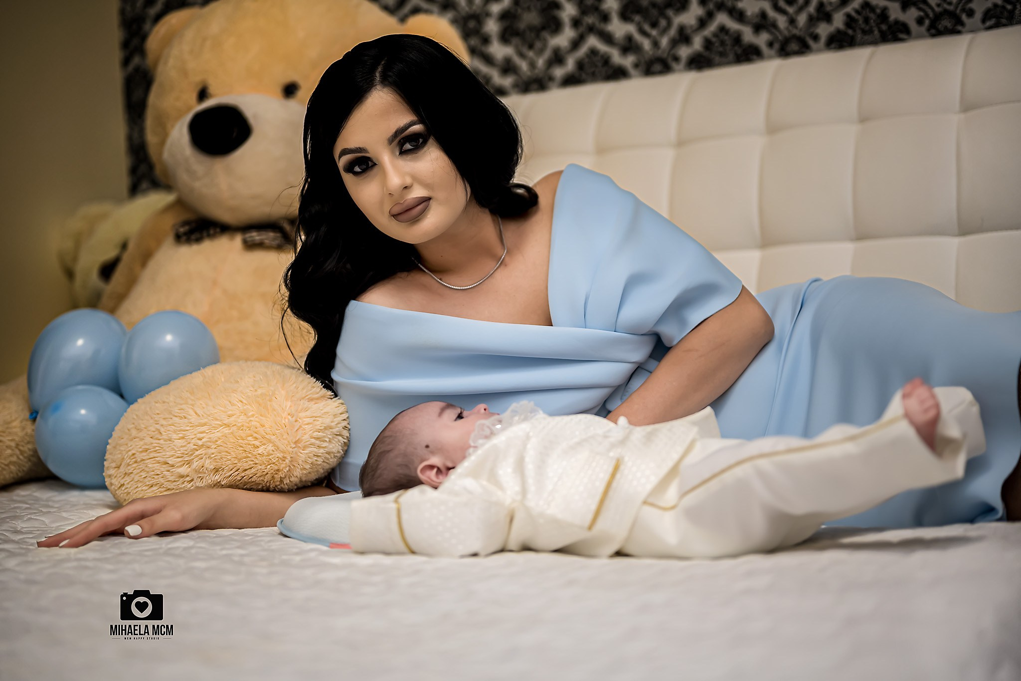 Fotograf botez Fetesti. MCM Happy Studio – Fotograf & Videograf Evenimente | Nuntă & Botez