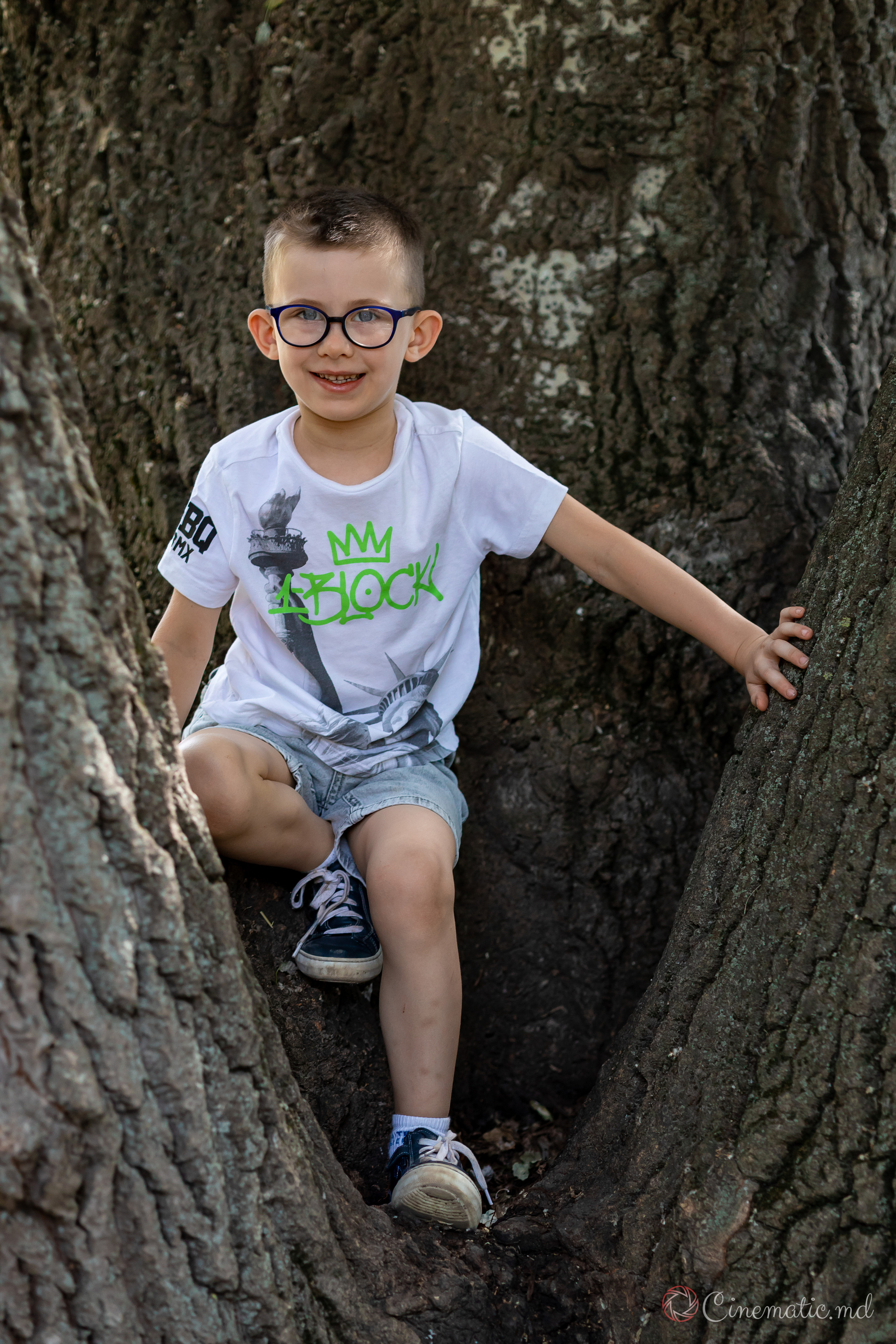 Sedinta foto in aer liber. ✔️ Servicii foto si video in Chisinau Moldova - Cinematic.md