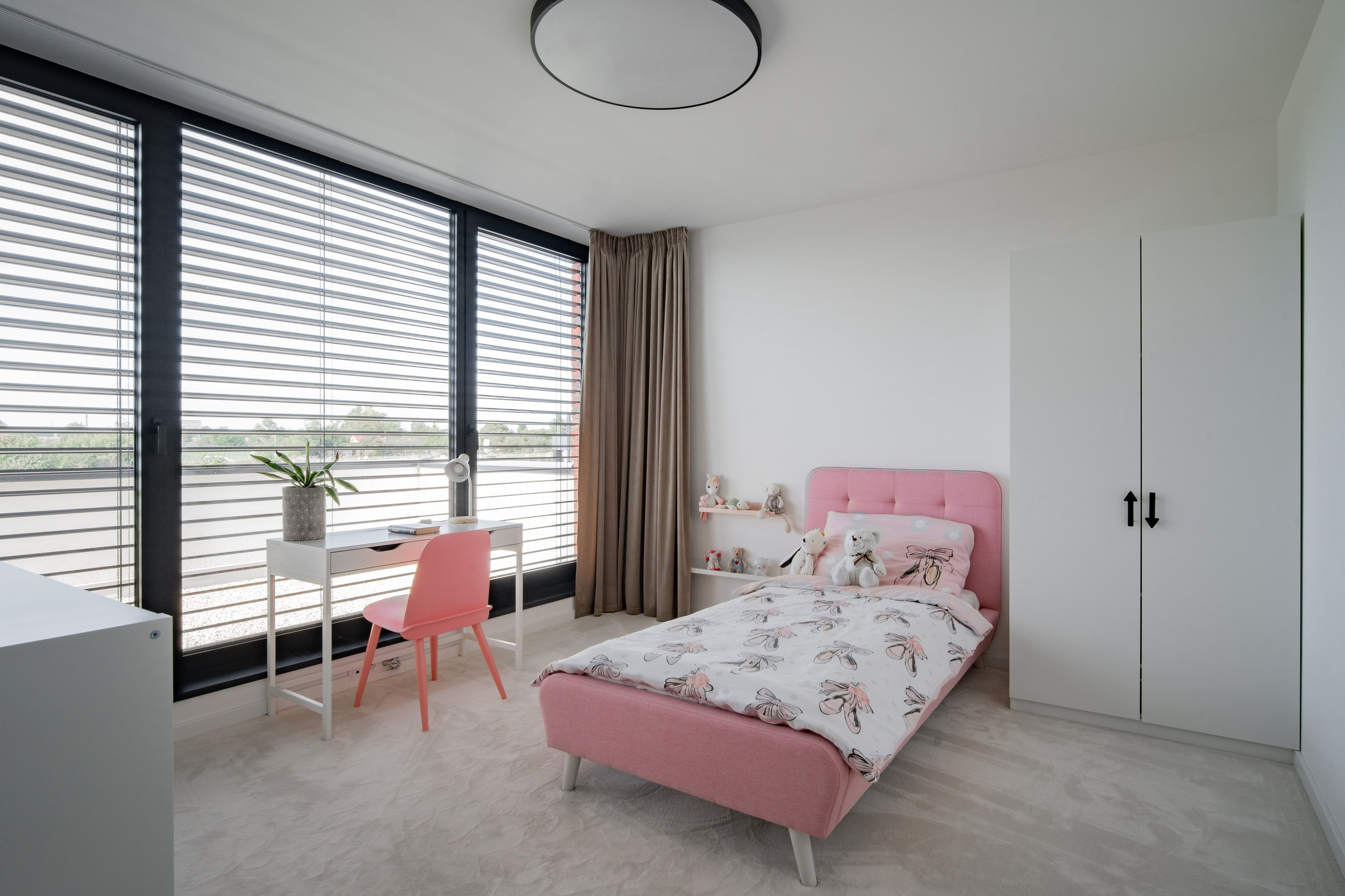 BEŽECKÁ 11. Photographer and videographer in Norway and Slovakia Andrea Zemko