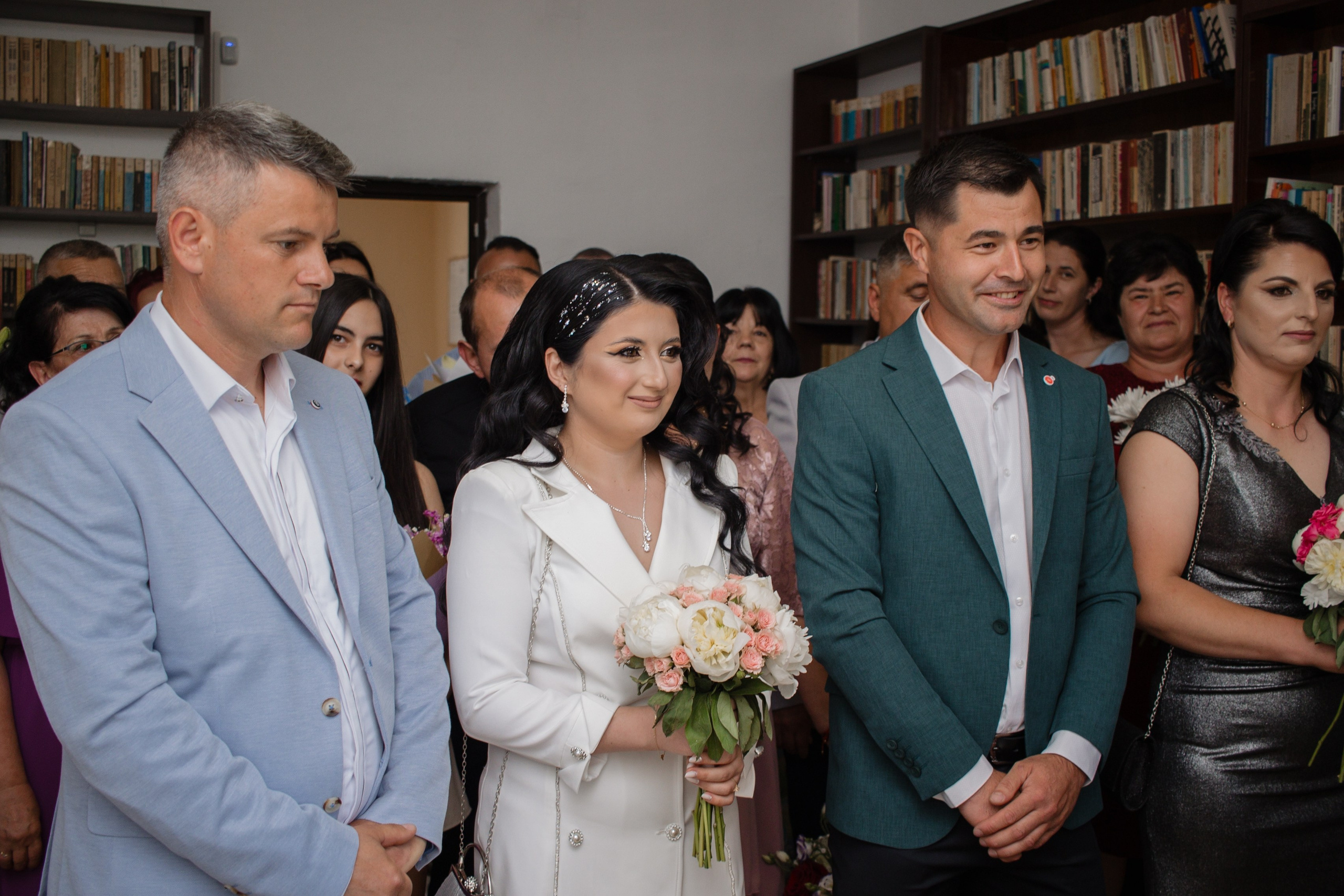 Nadia & George. Fotograf si videograf — evenimente si studio