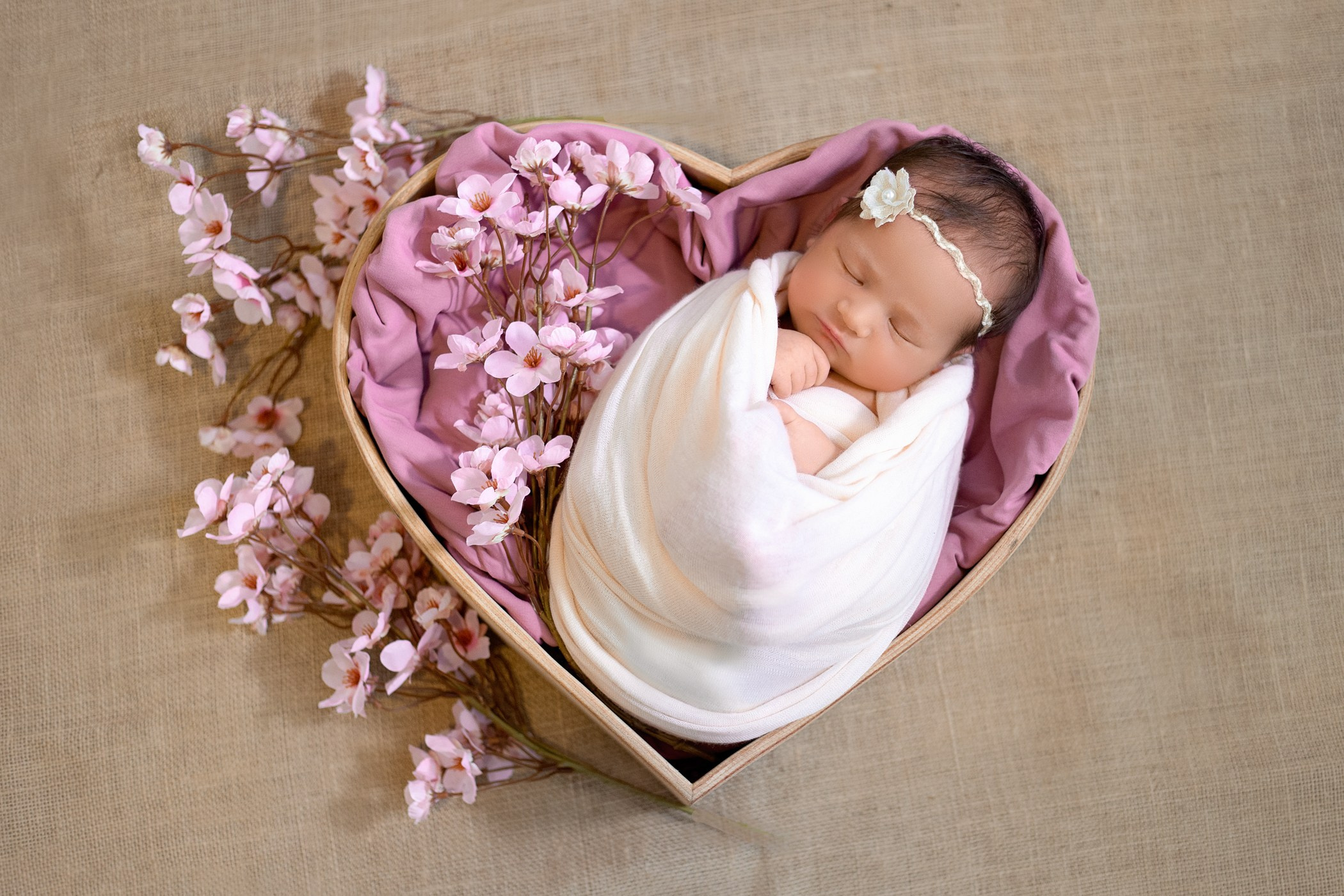 Vestuario Newborn. Фотограф в Матаро, Барселона. Евгения Шихина