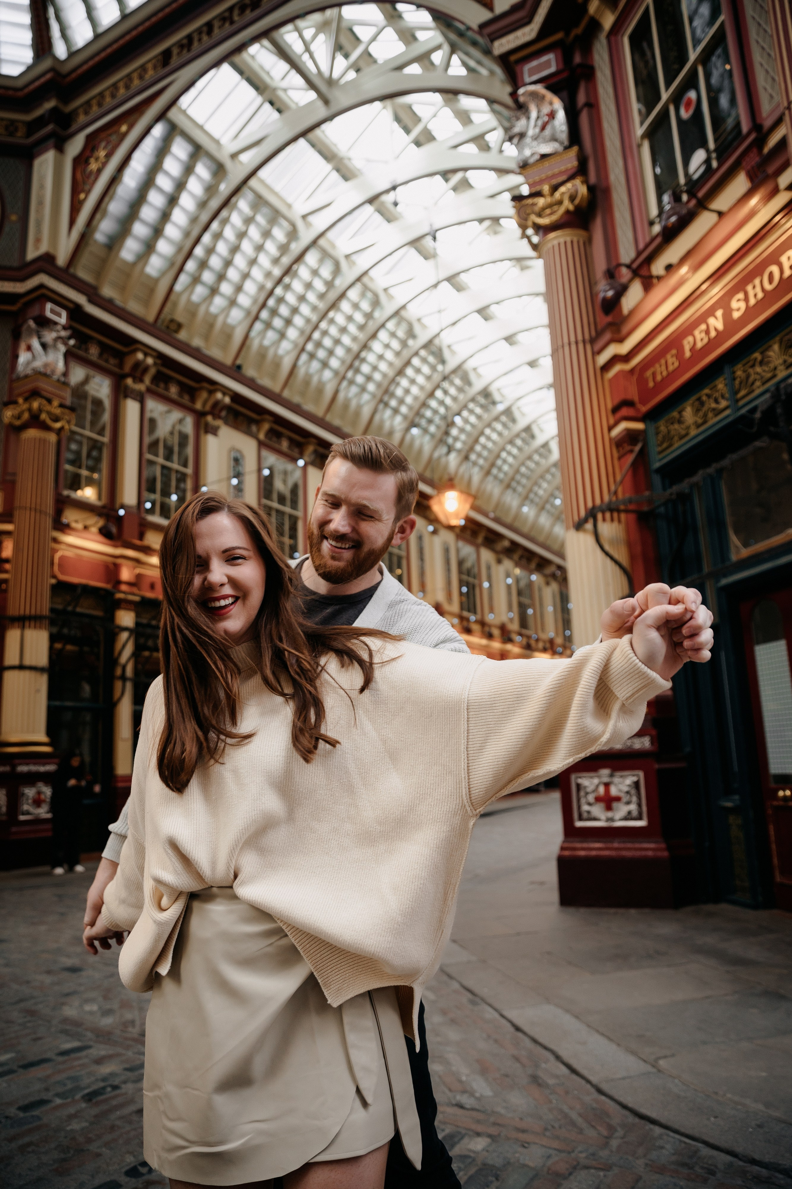 Kenna + Rob (Leadenhall Market + London City). LondonPhotoStory — Vacation Photographer in London