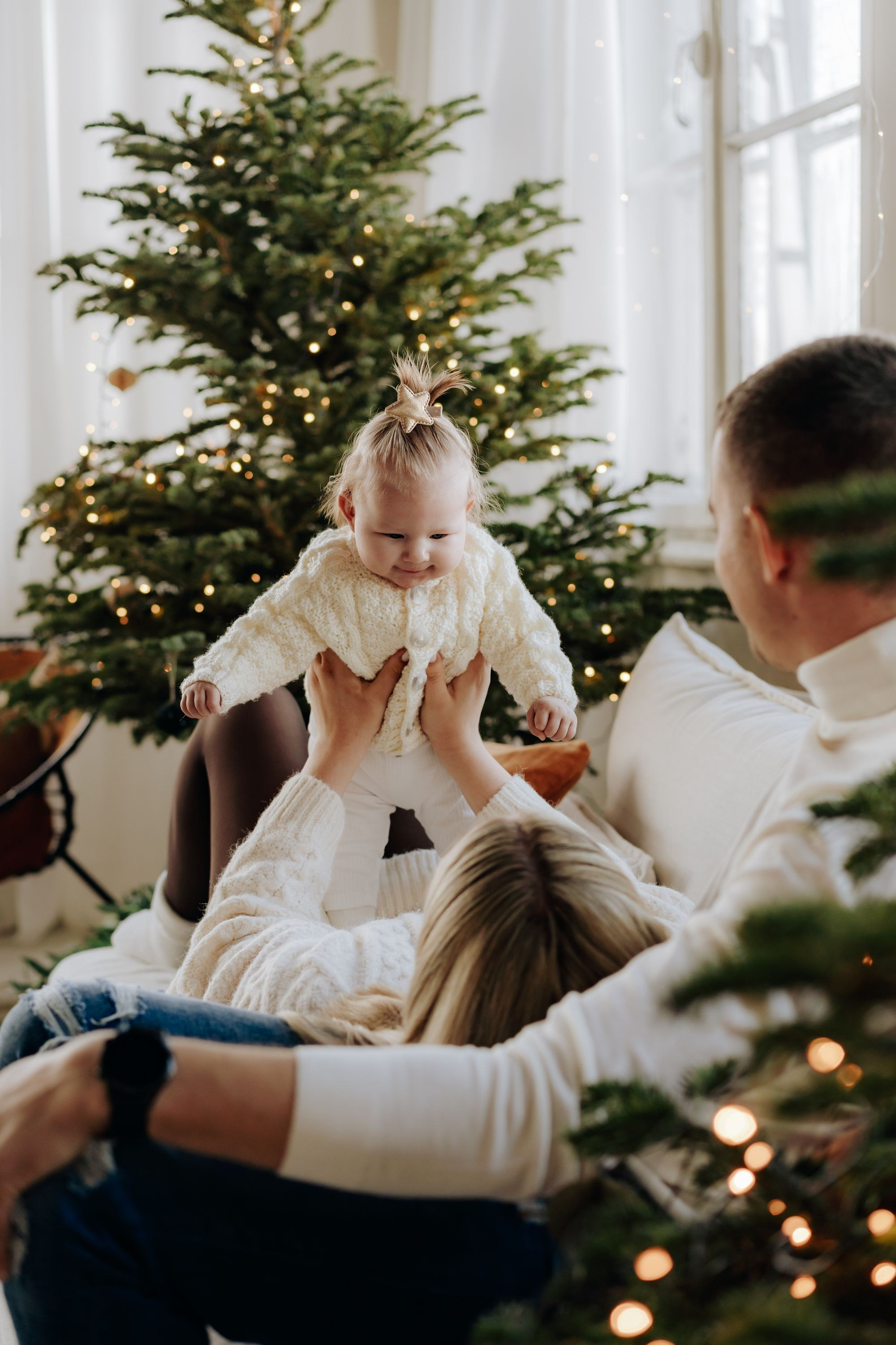 Minimalistyczne sesje świąteczne. Fotograf ślubny & lifestyle Gdańsk, Karolina Baczewska