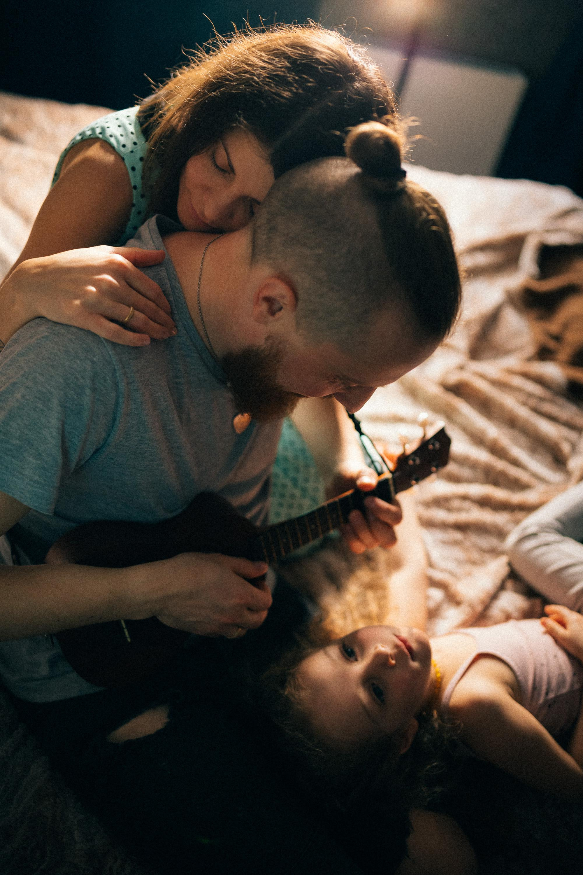 Amor vincit omnia. Wedding & Family photographer in County Donegal and Dublin, Ireland