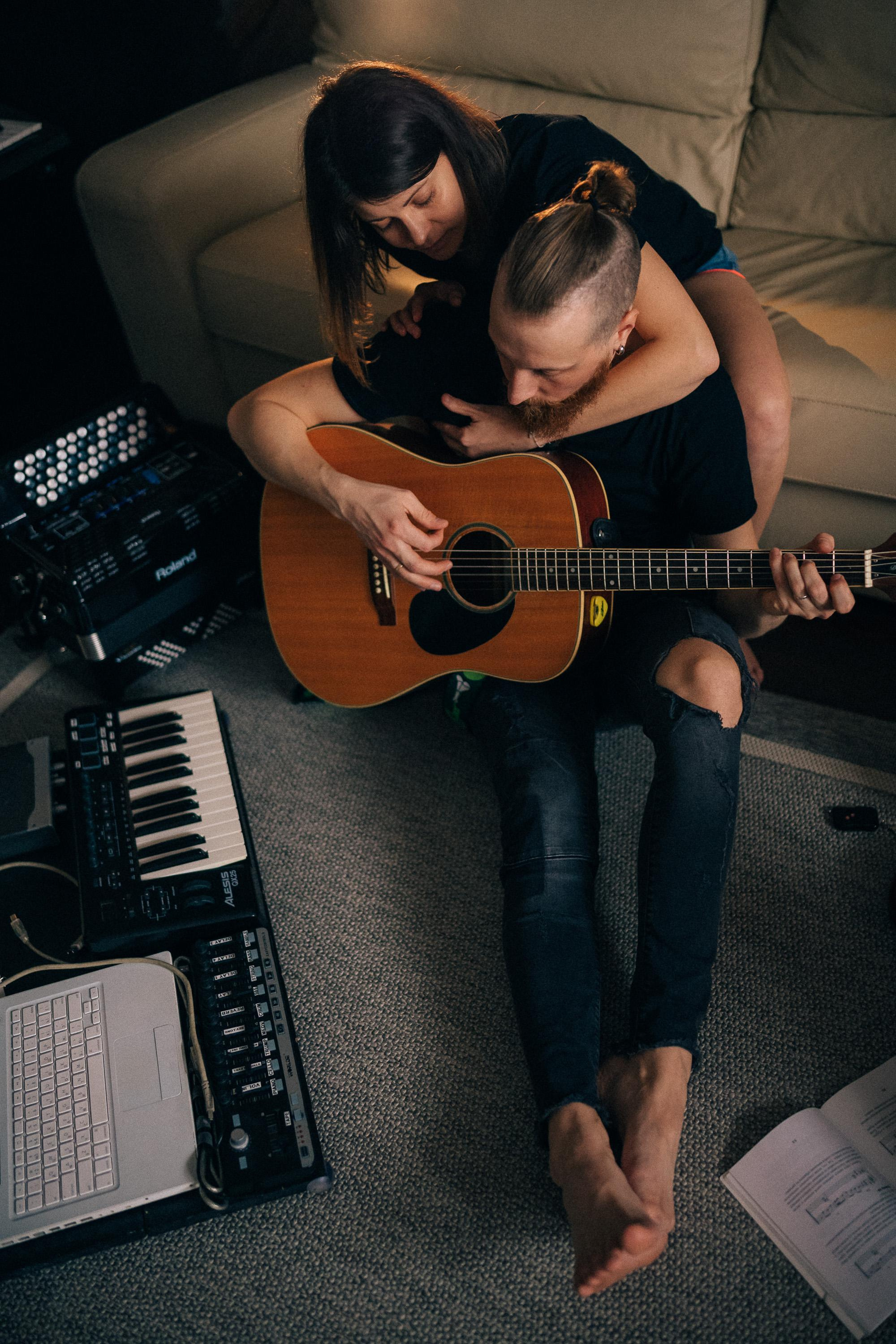 Amor vincit omnia. Wedding & Family photographer in County Donegal and Dublin, Ireland