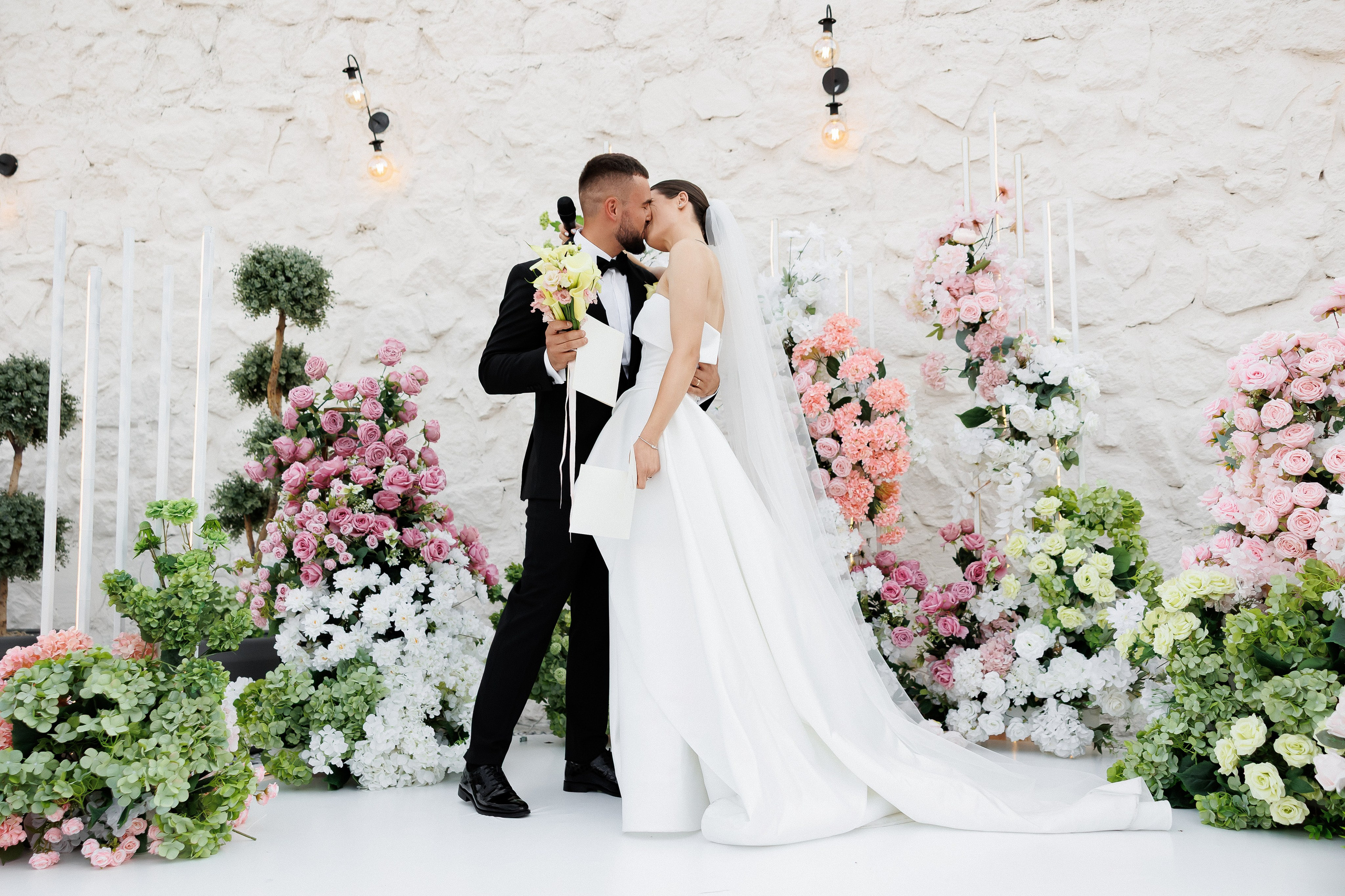 Gabriel & Evelina — Lago — Wedding Day. Servicii Foto și Video 067188353