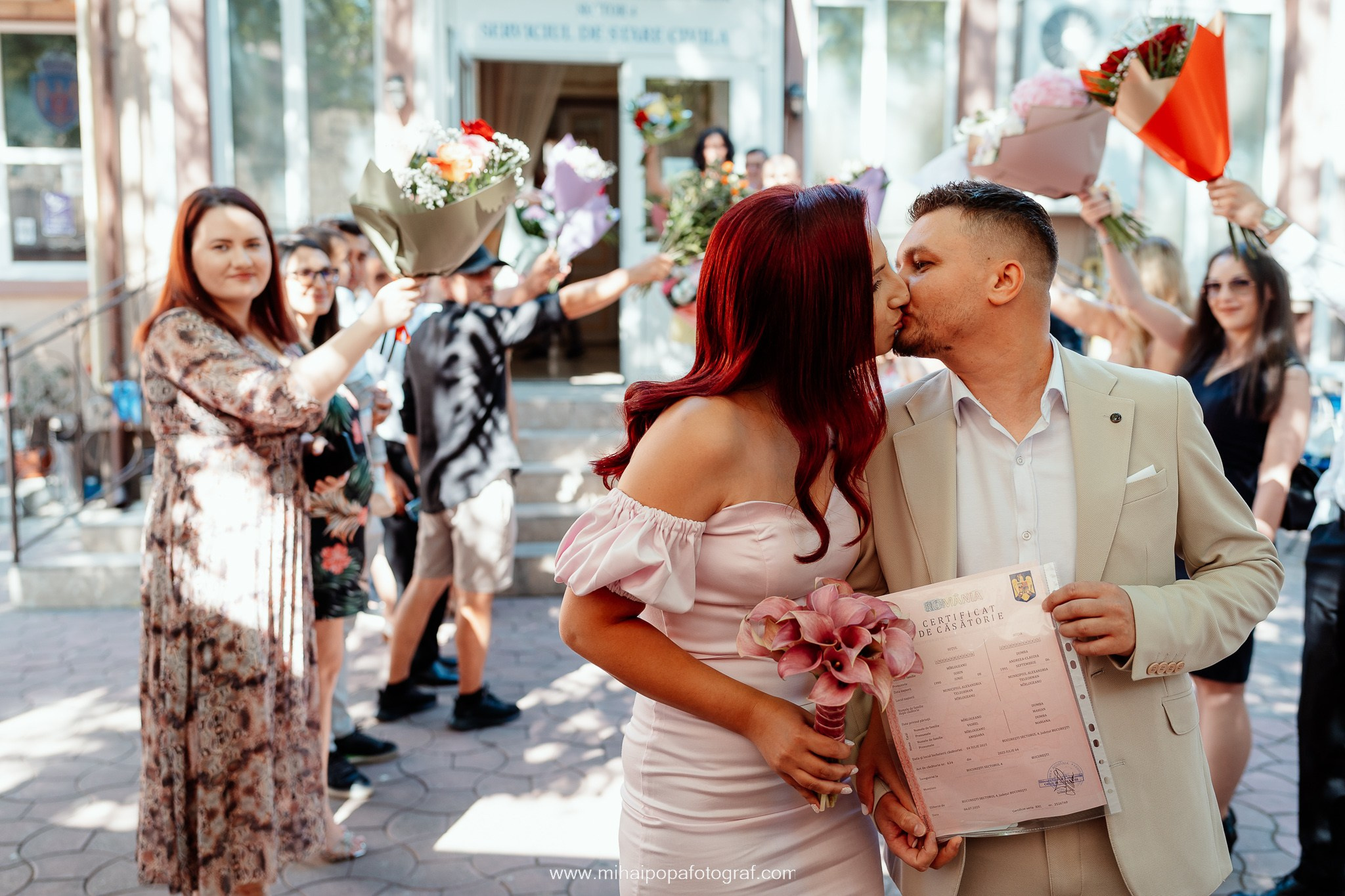 Fotograf Cununie Civilă în București - Mihai Popa Fotograf. Fotograf Nuntă & Botez București - Mihai Popa | Dincolo de oameni, imortalizez emoții!