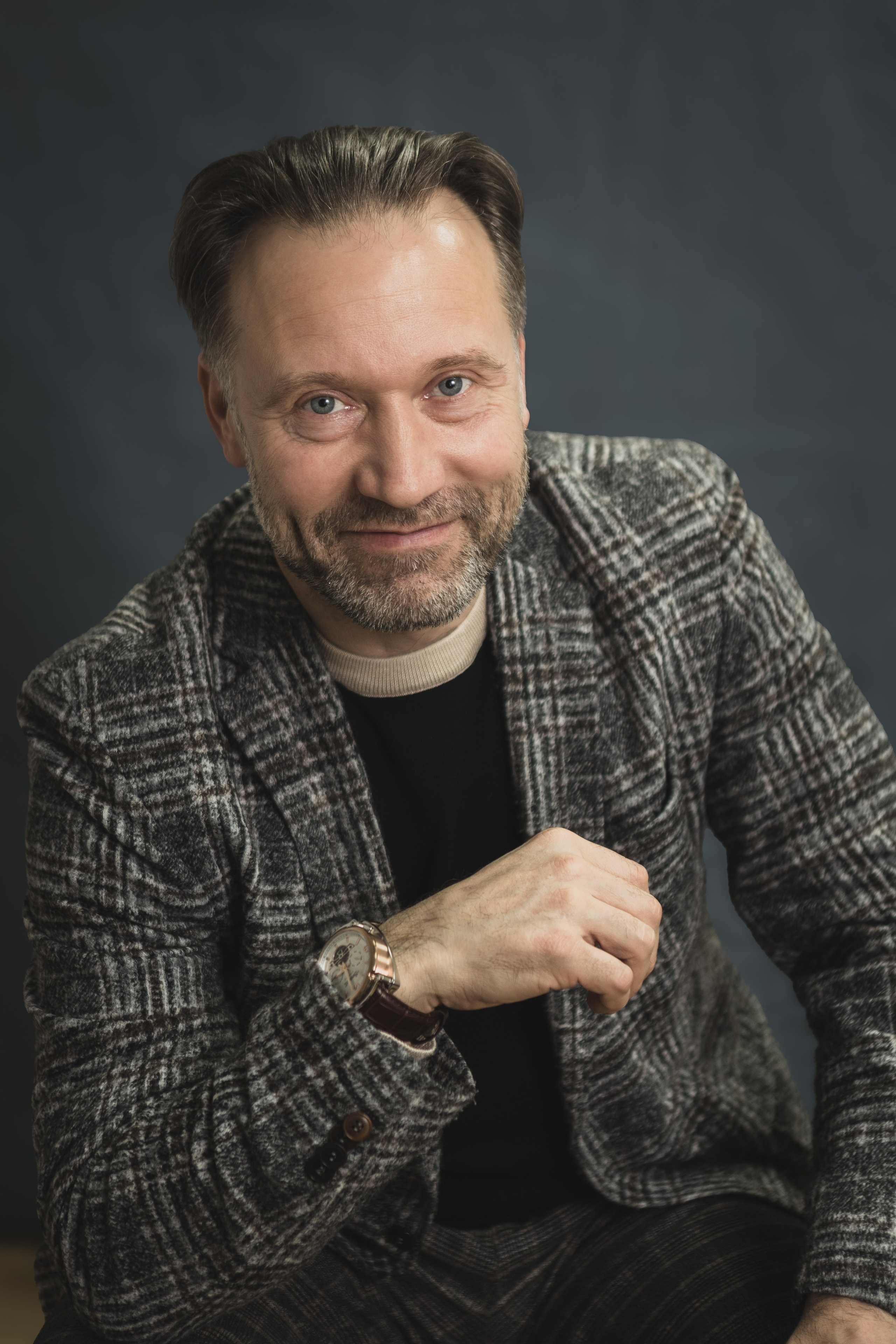 Lehrer. Adelya Tomin