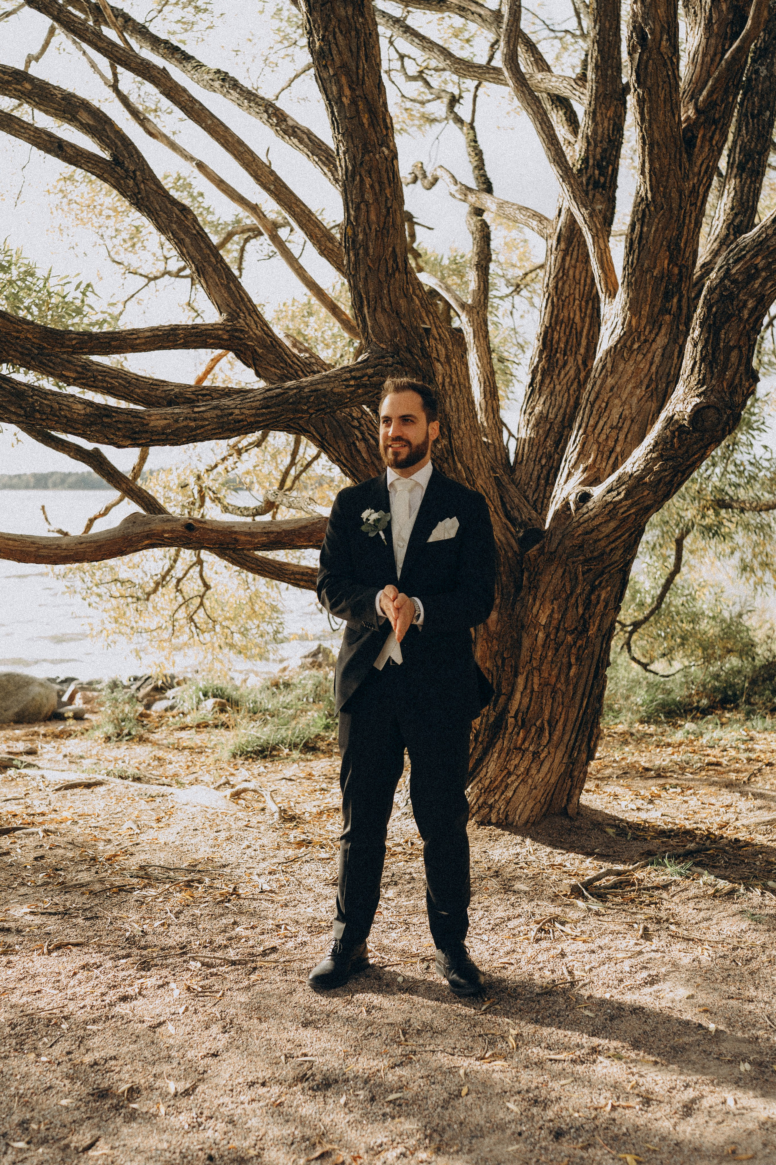 W&S. Wedding and portrait photographer in Helsinki Vickan O