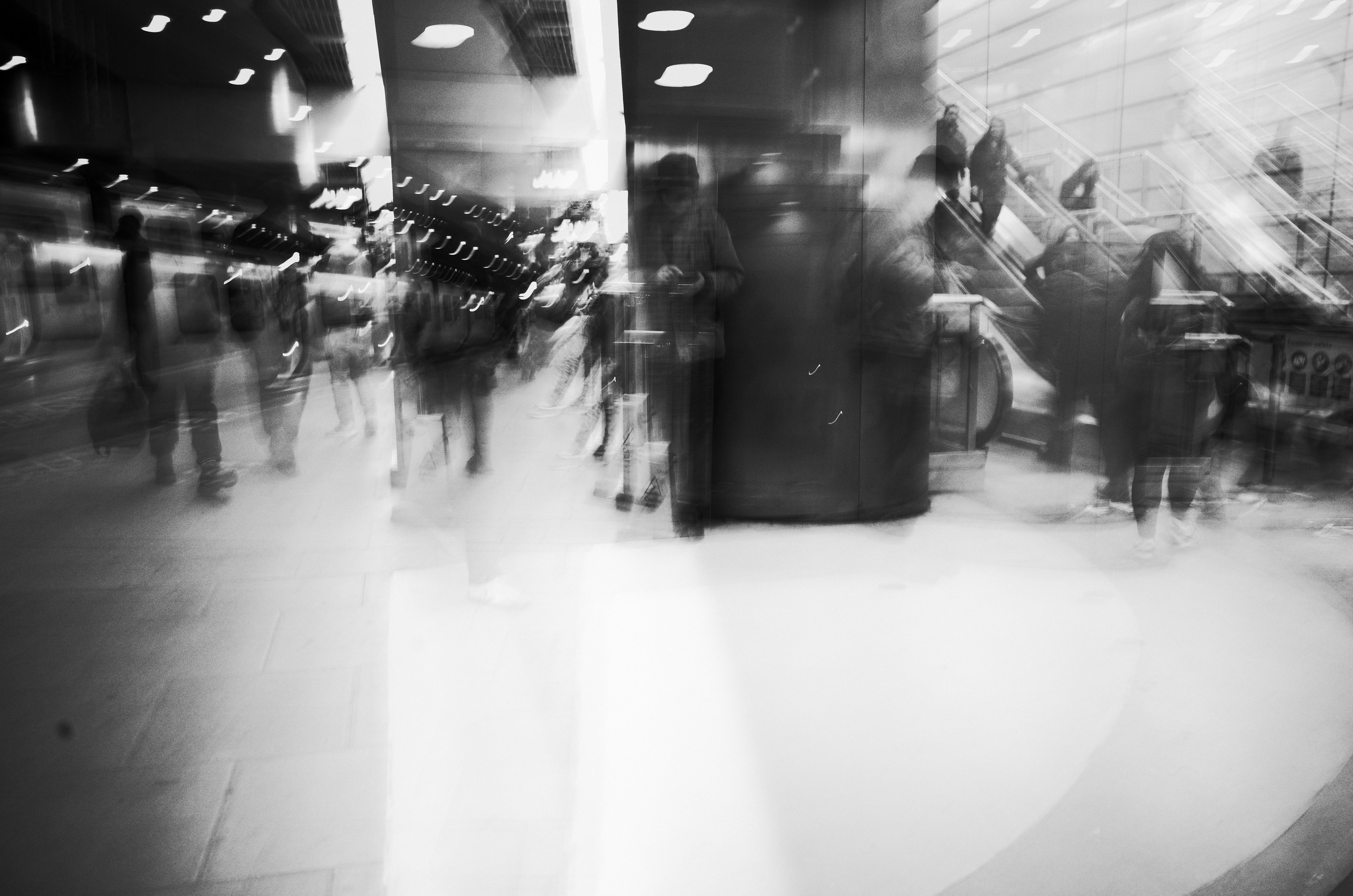 Hackney’s sick. Victoria Dini. Art photography in London / Folkestone, UK