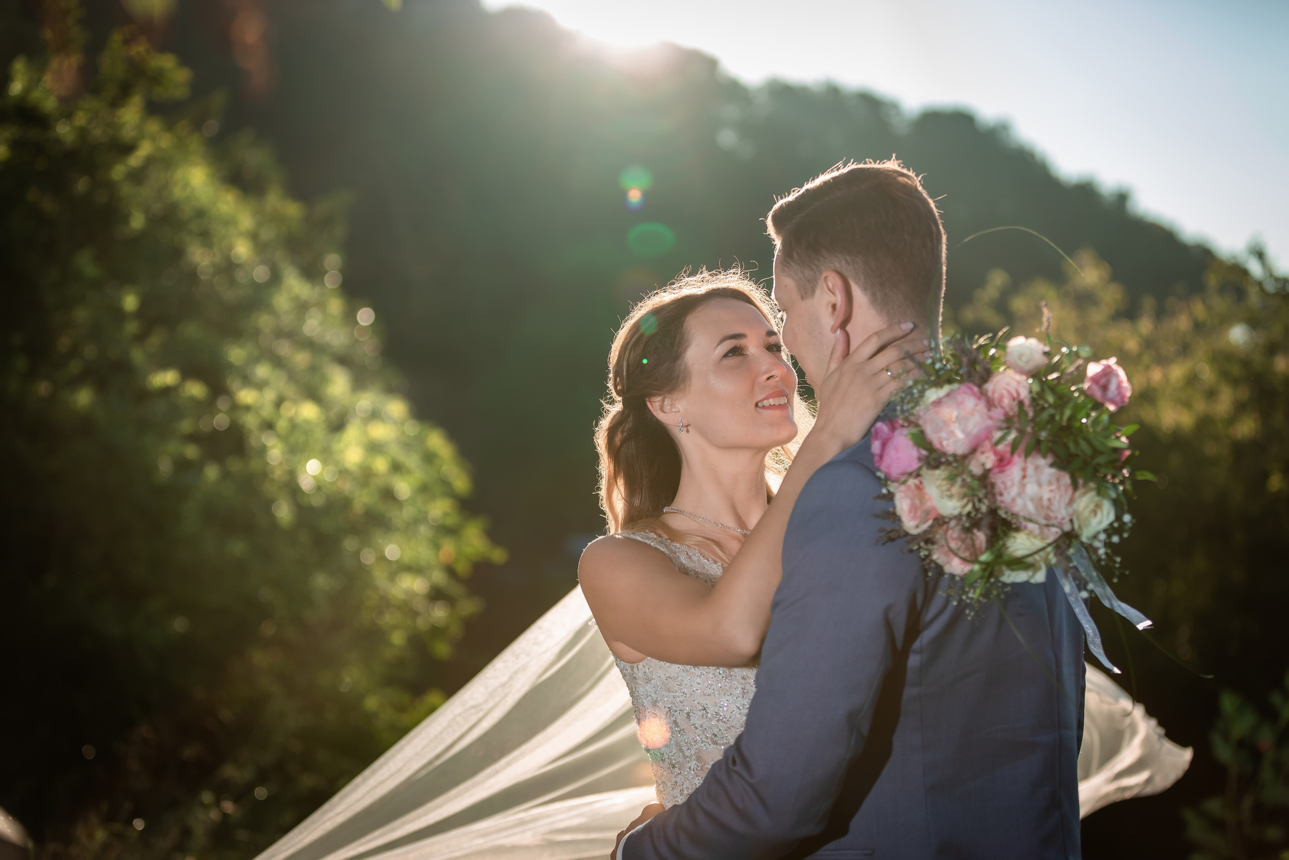 Hochzeitsfotograf Deutschland – Emotionale Fotos. Fotograf Sergej Nevelskij in Dortmund — Emotionale Hochzeitsfilme, Immobilienaufnahmen & individuelle Fotobücher
