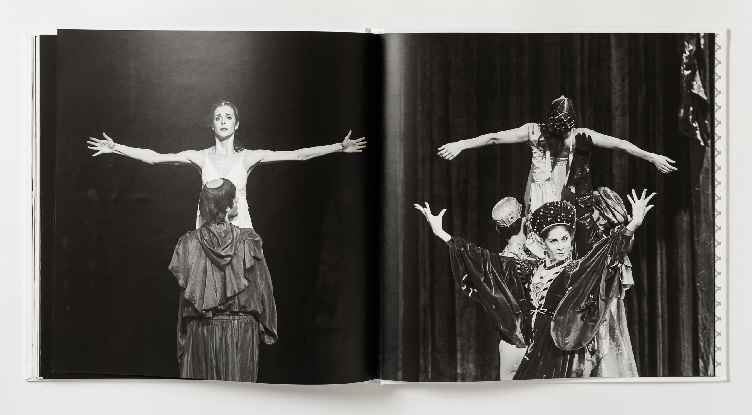 Балет. Фотоальбом Мгновения Валентина Елизарьева