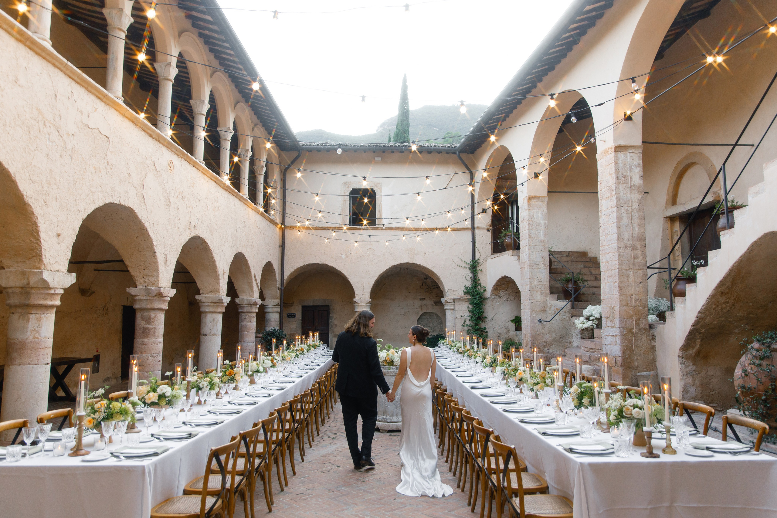 Wedding photographer Italy Rome, Tuscany, Lake Como, Sicily, Puglia. Wedding Photographer Rome Tuscany Como Sicily Puglia Amalfy Italy- Oksana Savenchuk