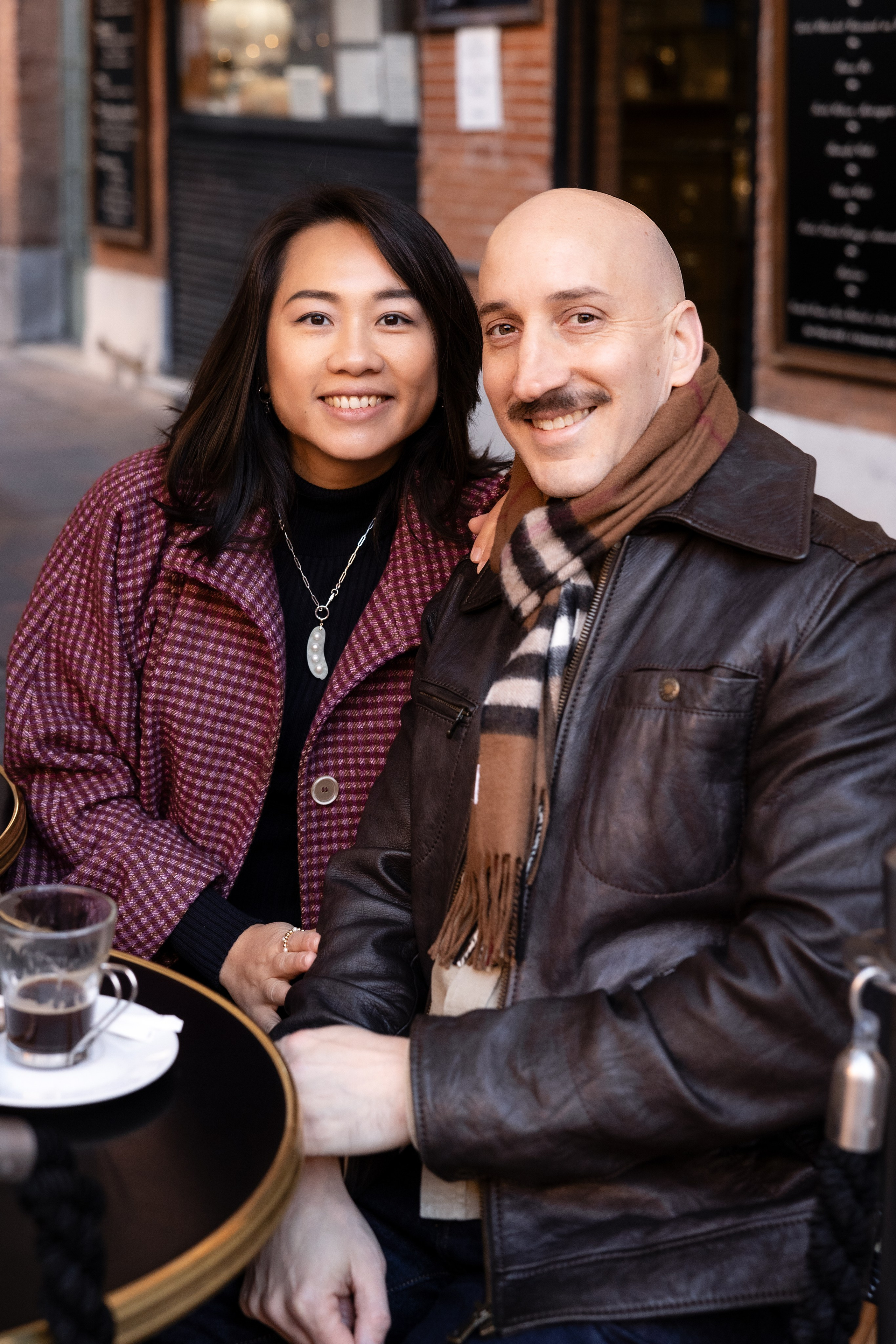 Christmas maternity photo session in Toulouse. Eugenie Smirnova — wedding, corporate and lifestyle photographer in Toulouse and Southwest France