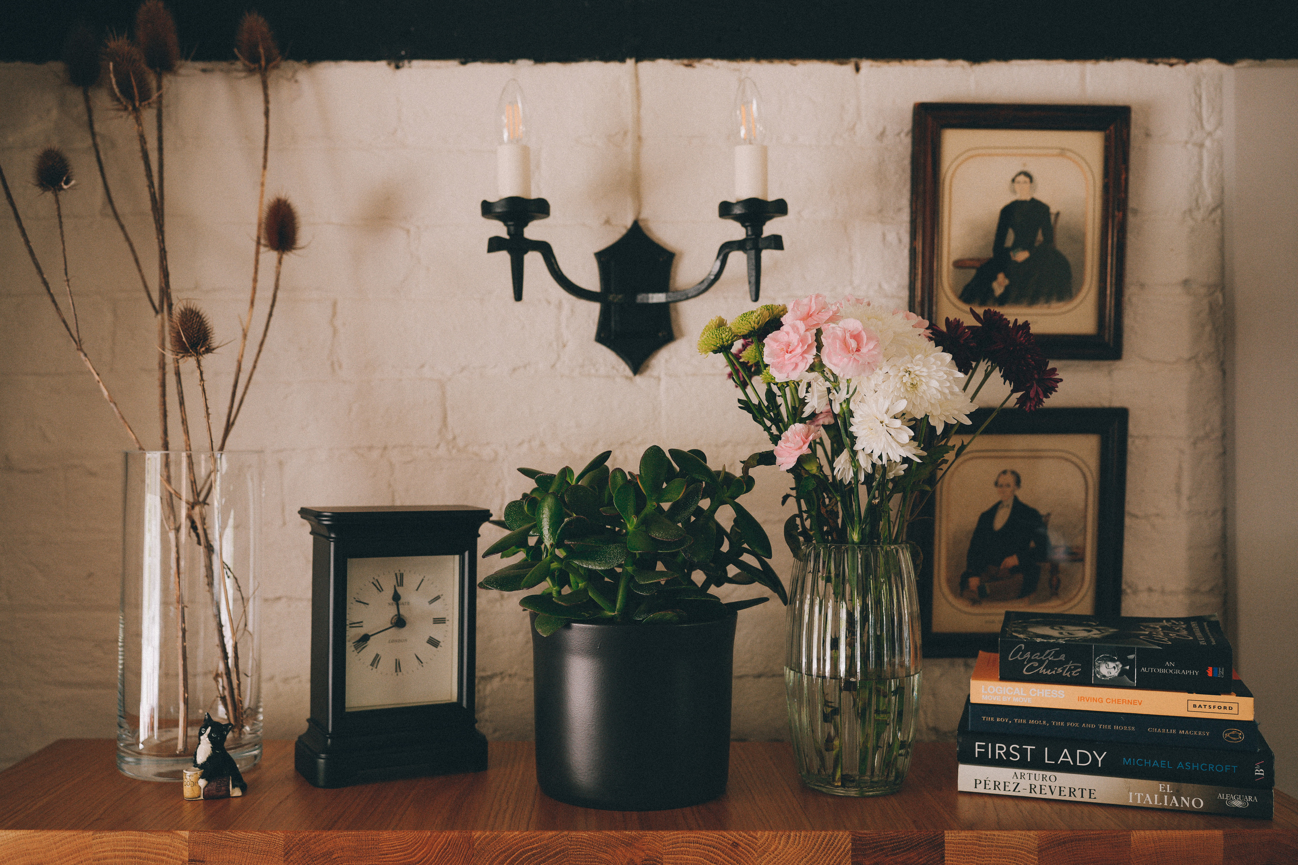 Newborn photo shoot in Solihull. Creative Family, Brand, Boudoir and Wedding Photographer in Solihull & Birmingham Irina Zoteeva