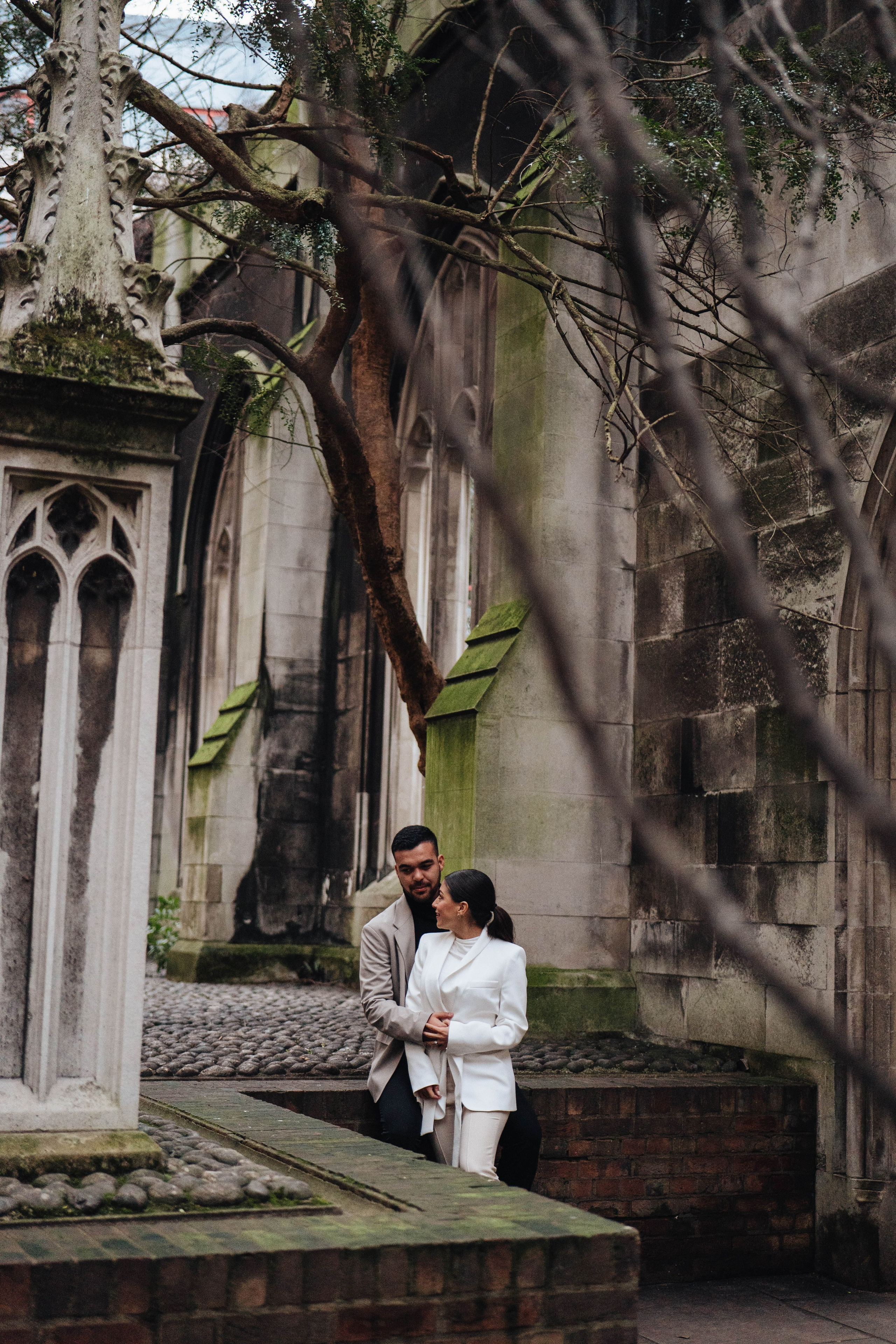 St Dunstan. Wedding and family photographer in London