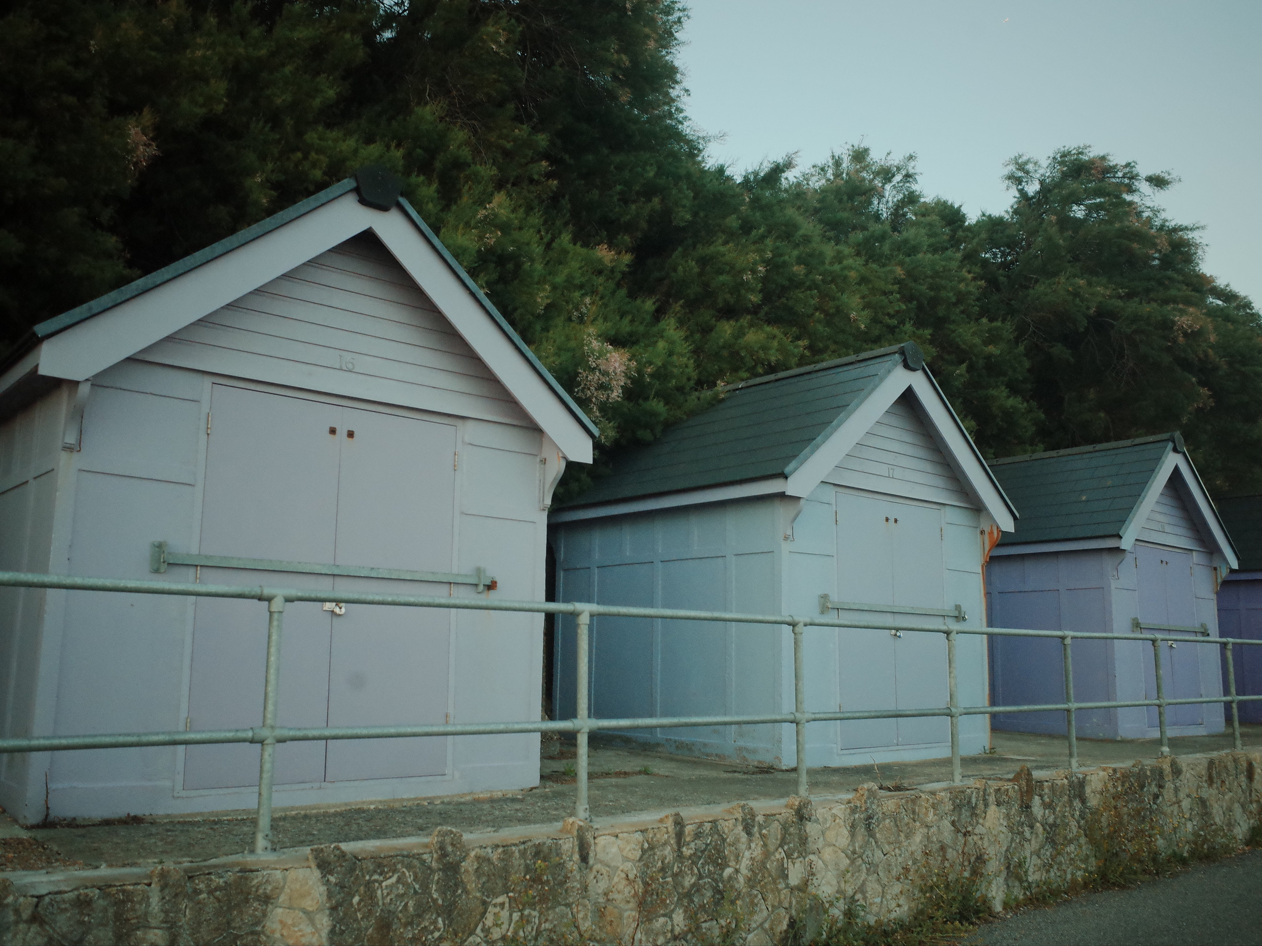 Angry walk of not belonging. Victoria Dini. Art photography in London / Folkestone, UK