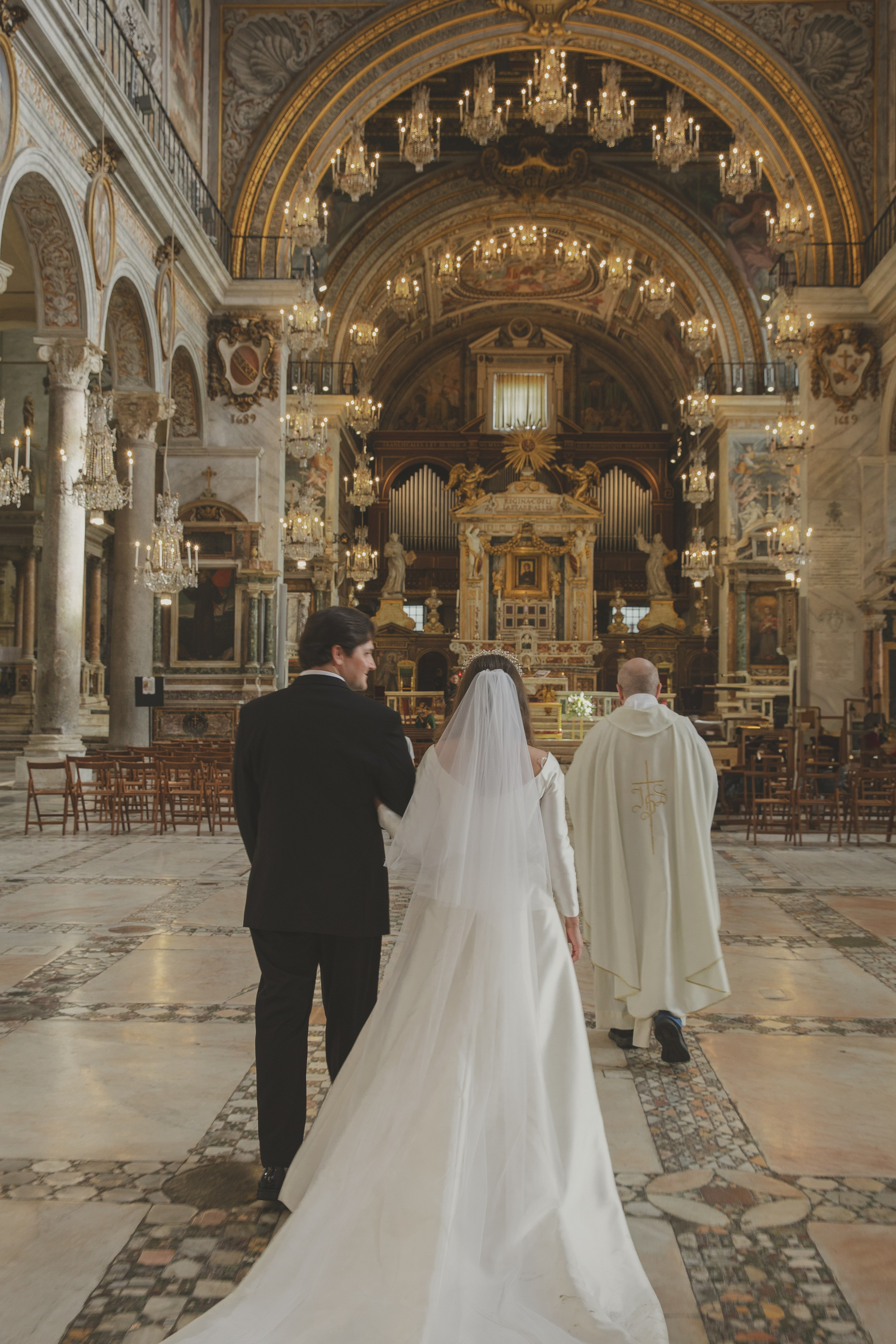 CHRISTOPHER & ANNALISE. Elizaveta Razumova: Cinematic Photography for Love, Weddings, Portraits & Brands