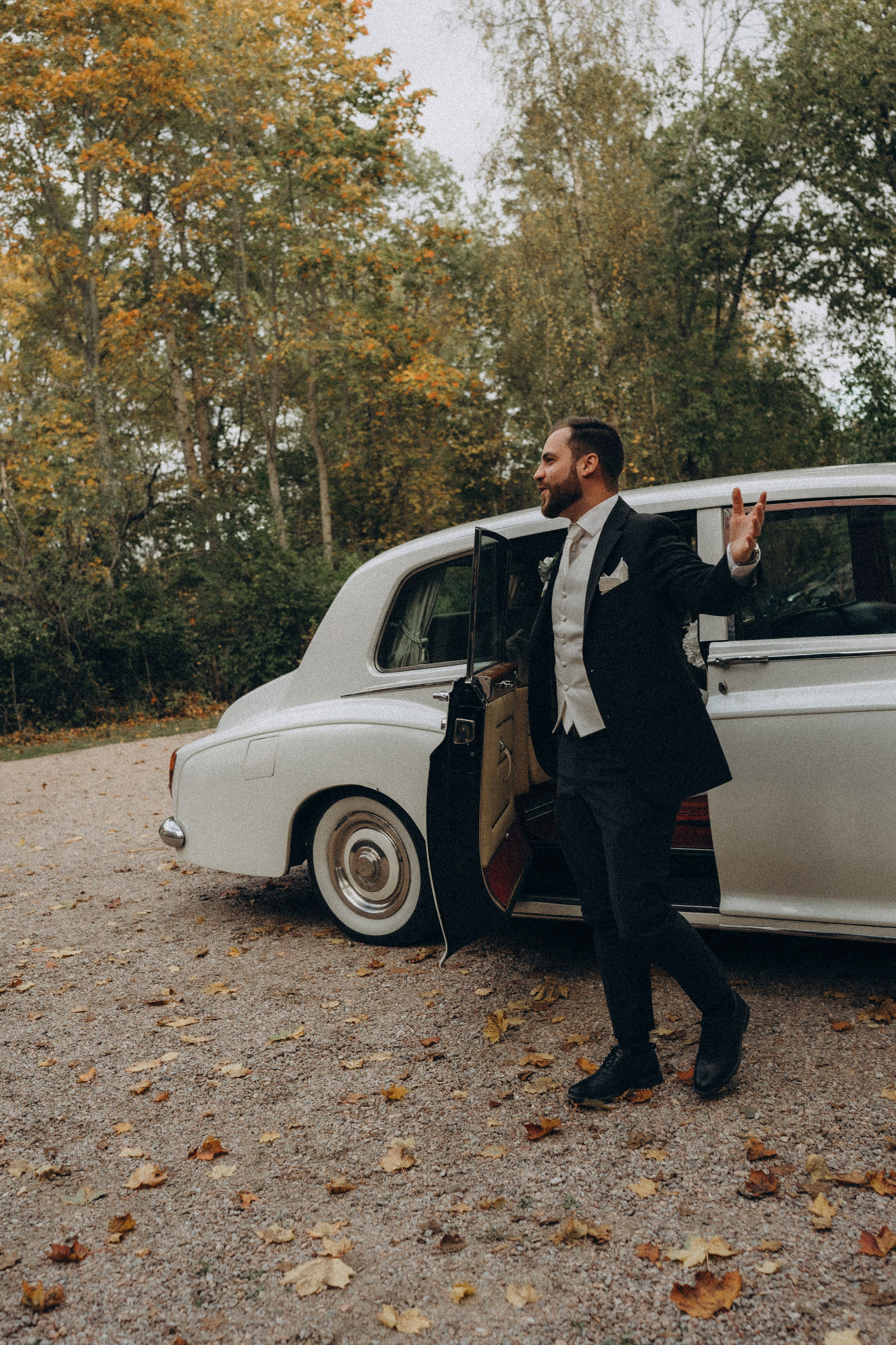 W&S. Wedding and portrait photographer in Helsinki Vickan O