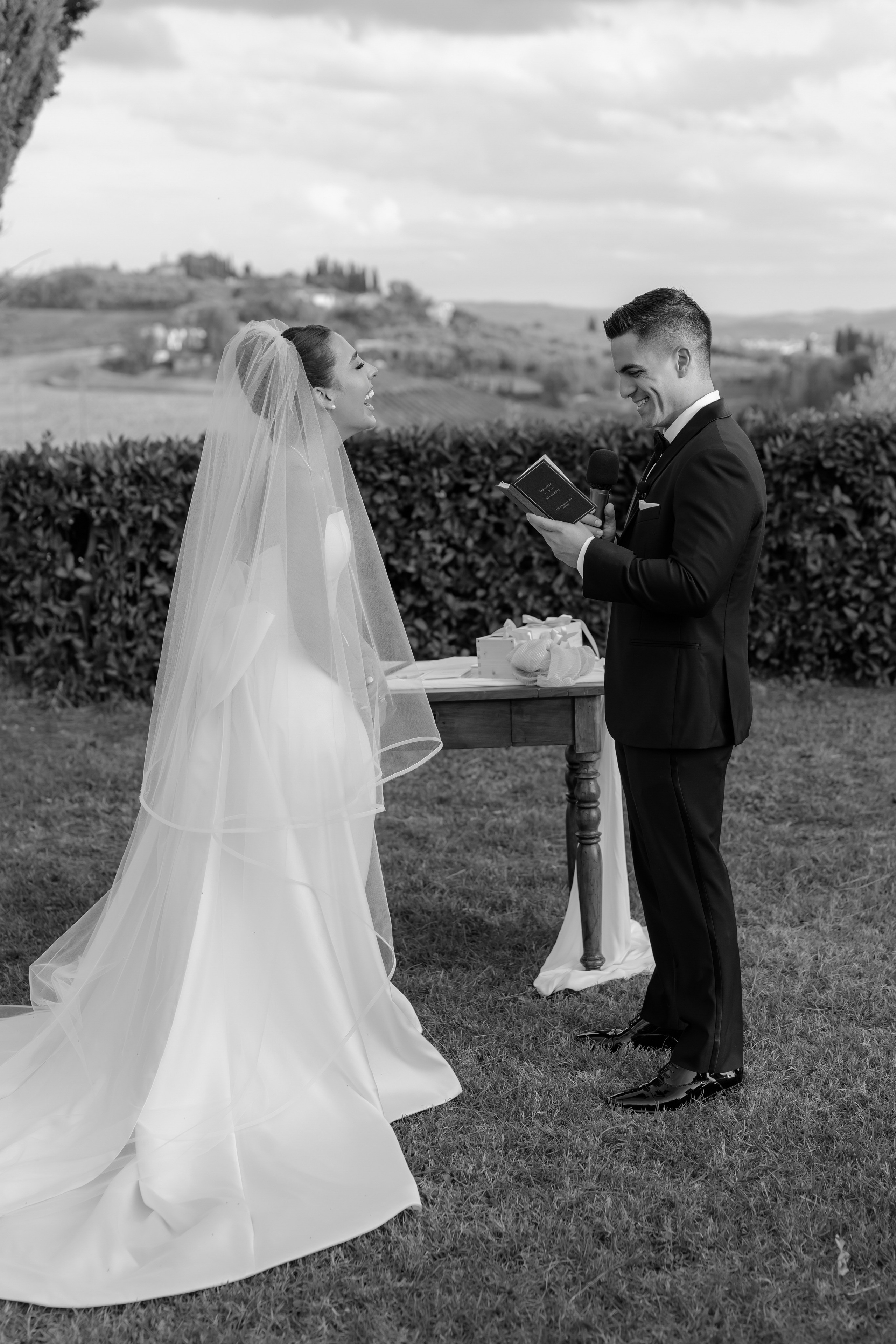 Dom&Ally. Wedding photographer Italy