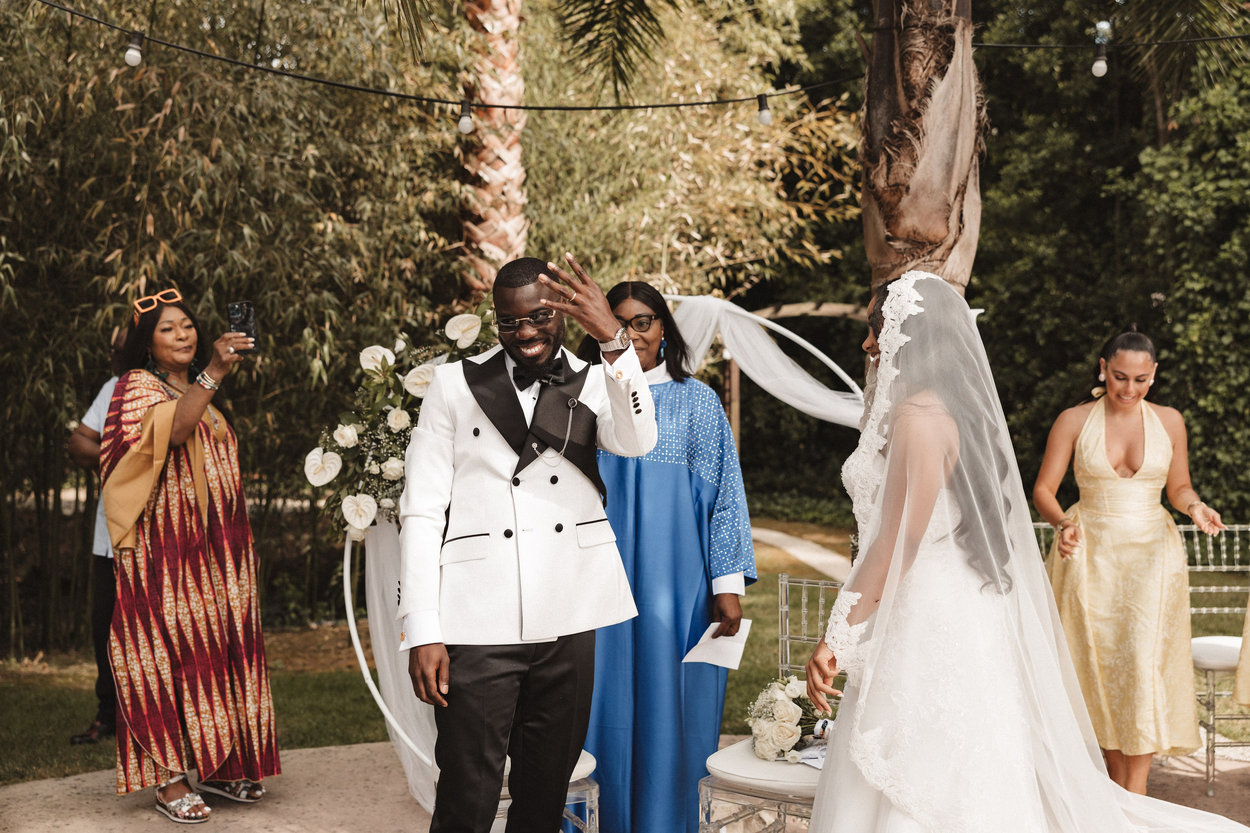 Nejma & Jonathan. Photographe de mariage et de famille à Braga — Alexandra Mieres Photography