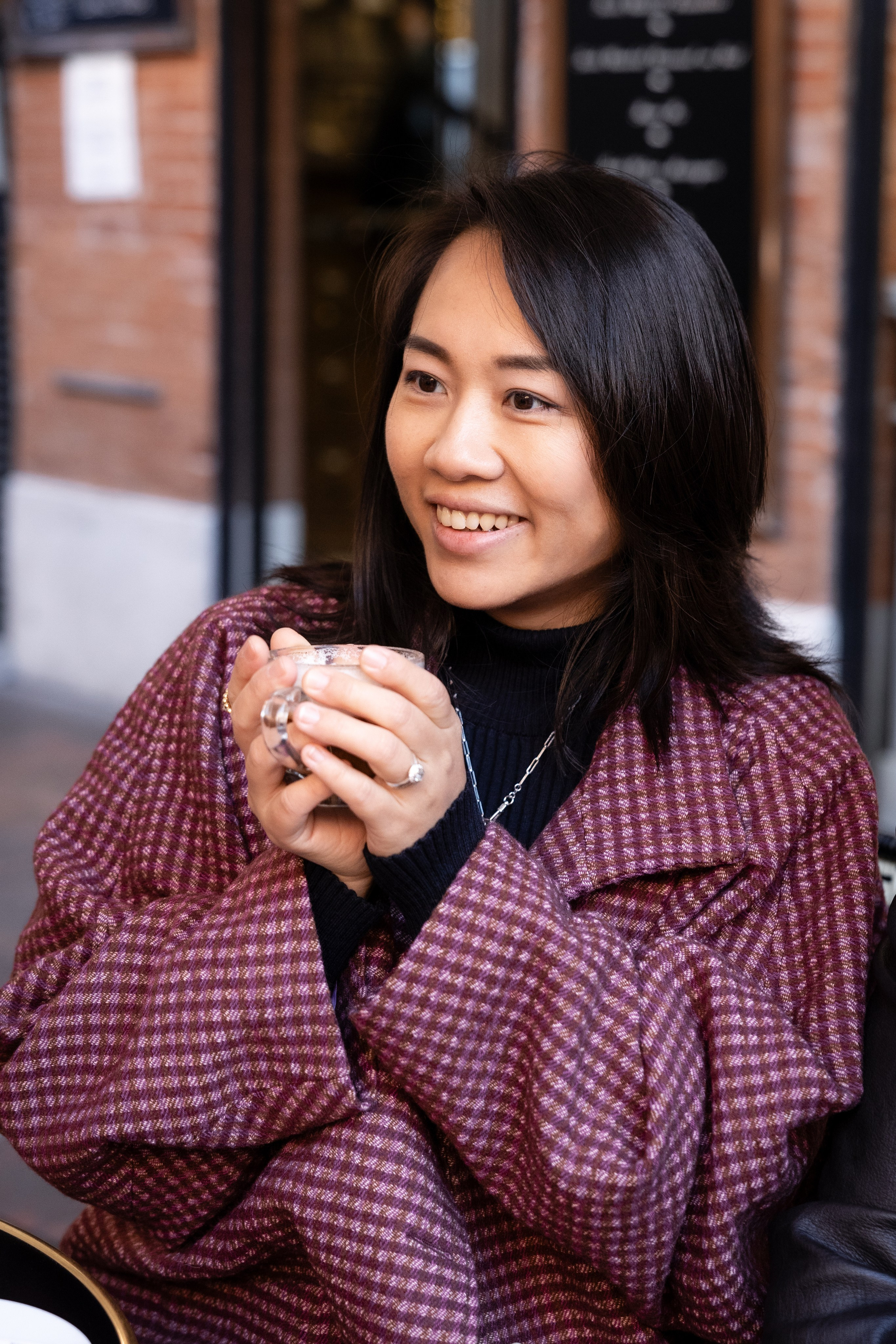 Christmas maternity photo session in Toulouse. Eugenie Smirnova — wedding, corporate and lifestyle photographer in Toulouse and Southwest France