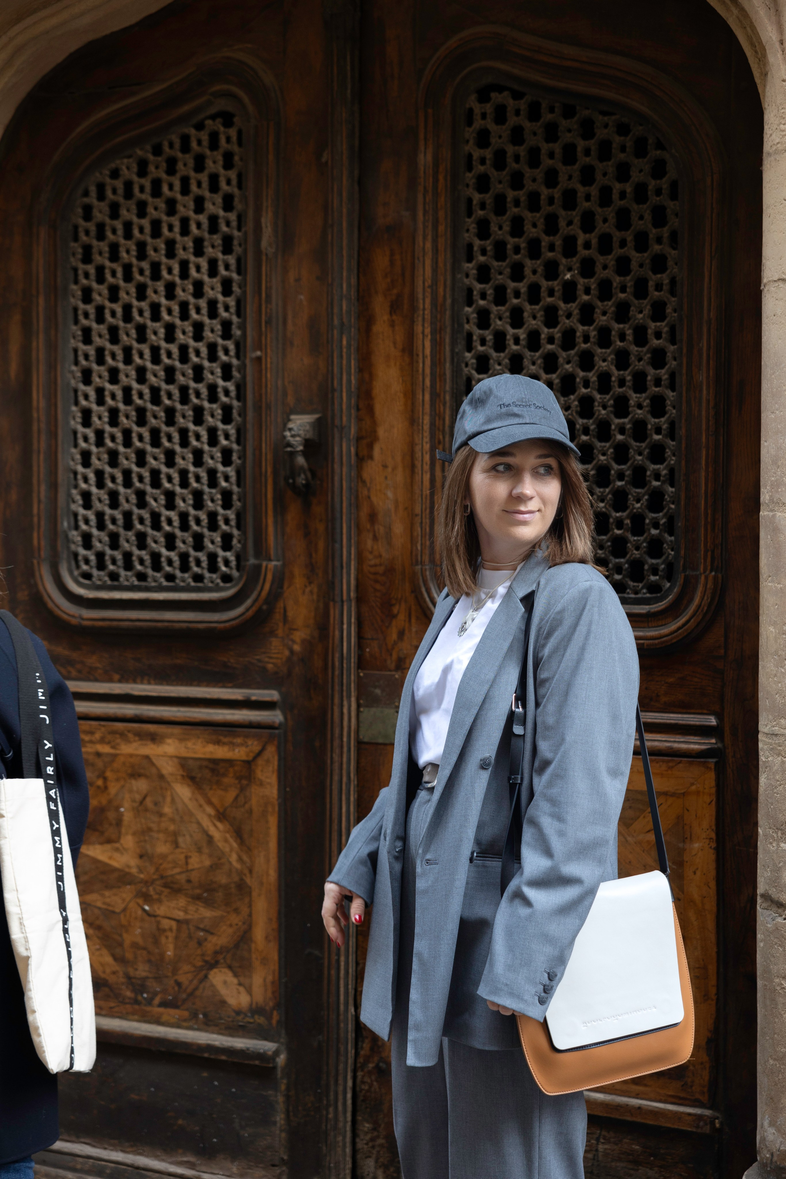 Personal Brand photoshoot in Toulouse. Eugenie Smirnova — wedding, corporate and lifestyle photographer in Toulouse and Southwest France