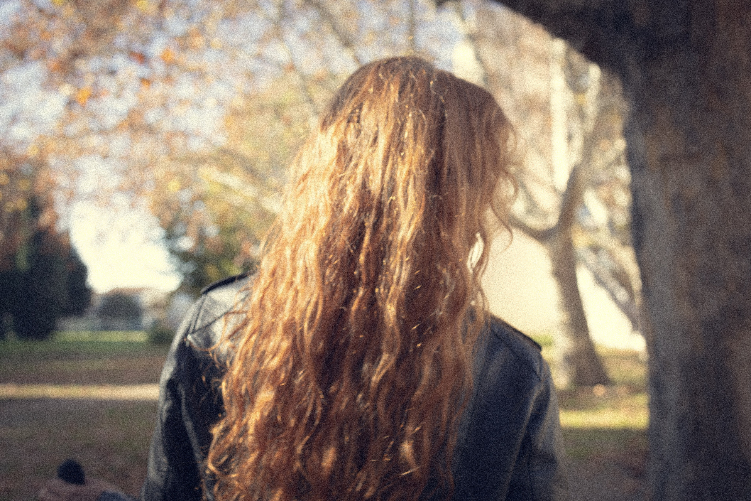 Sunrise. Histoires d’amour, séances photos de famille et de mariage en France