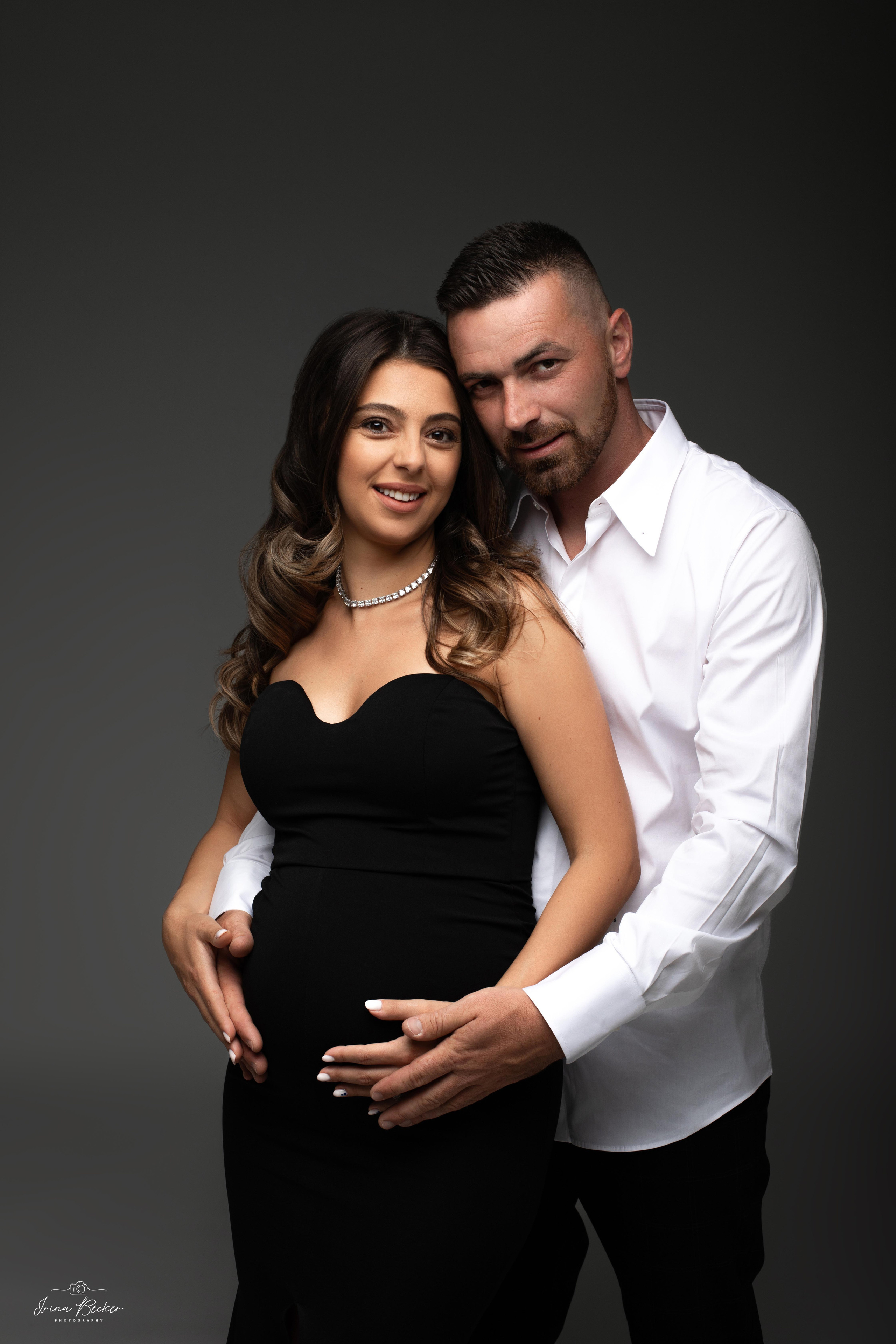 Babyfotograf Ulm, Babyfotograf Neu-Ulm, Babyfotograf Münsingen, Babyfotograf Metzingen, Babyfotograf Göppingen, Babyfotograf Tübingen, Babyfotograf Memmingen, Babyfotograf Reutlingen, Babyfotograf Stuttgart, Babyfotograf Günzburg, Babyfotograf Biberach an der Riss, Babyfotograf Alb-Donau-Kreis, Babyfotograf Bad Saulgau, Babyfotograf Bad Waldsee, Babyfotograf Ehingen, neugeborenenfotografie Ulm, neugeborenenfotografie Neu-Ulm, neugeborenenfotografie Stuttgart, neugeborenenfotografie Metzingen, neugeborenenfotografie Münsingen, neugeborenenfotografie Bad Saulgau, neugeborenenfotografie Bad Waldsee, neugeborenenfotografie Ehingen, neugeborenenfotografie Langenau, neugeborenenfotografie Ravensburg, neugeborenenfotografie Sigmaringen, Fograf Ulm, Fotograf Ehingen, Fotograf Bad Waldsee, Fotograf Friedrichshafen, Baby Ulm, Entbindung Ulm, babyfotograf Erbach, Babyfotograf Blabeuren, Babyfotograf Biberach, babyshooting ulm, babyshooting metzingen, babyshooting ehingen, Babybauchshooting, Schwangerschaftsshooting, Babybauchbilder, Babybauchfotografie Ulm, Matmaternity, studiophotography.studiophotoshoot