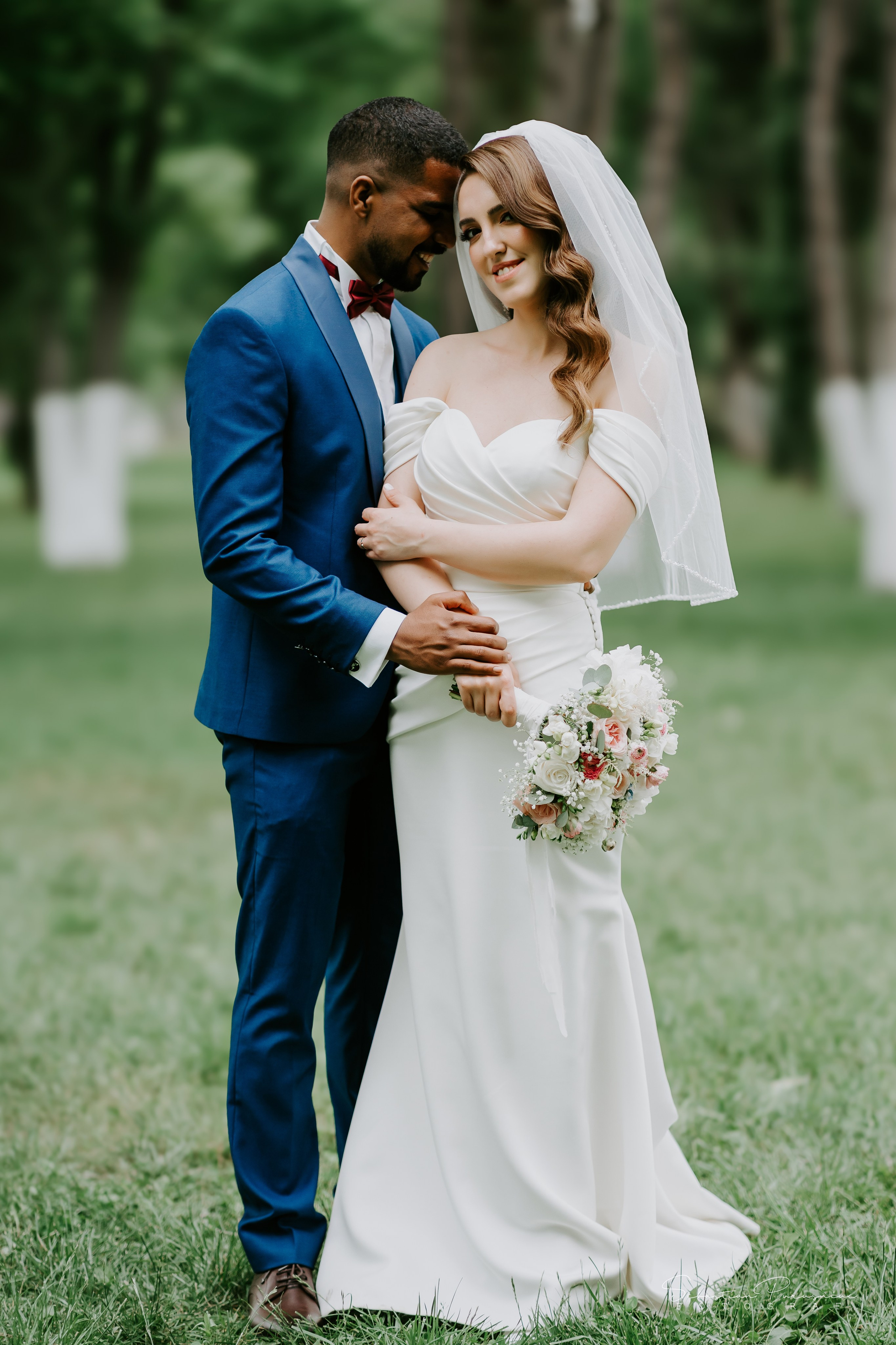 Bianca & Cristiano. Sebastian Purusniuc Fotograf - Iasi