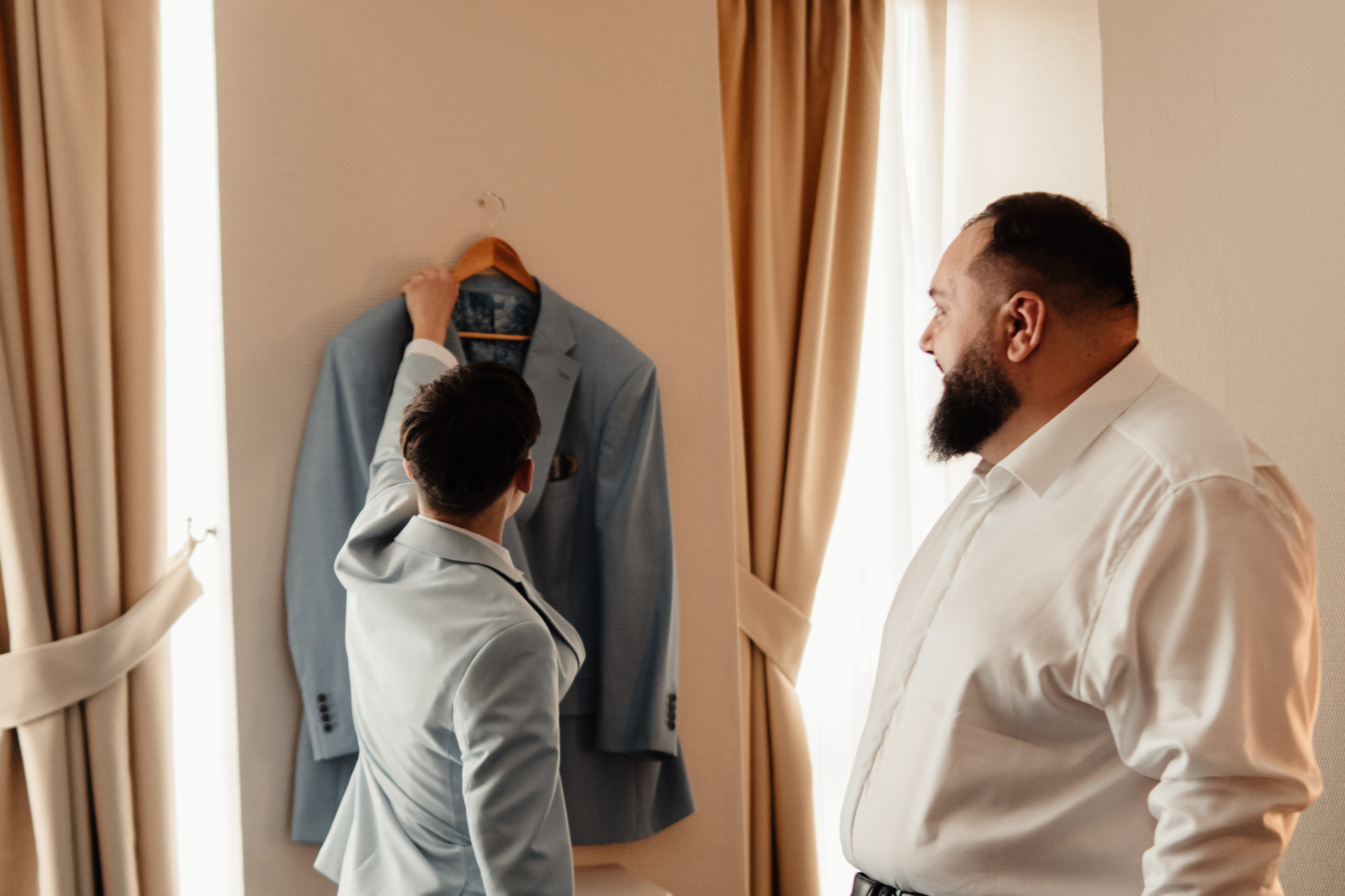 Alexandra + Andrei / Iasi. Foto-Video Nunta Iasi, Suceava, Bucuresti / Disponibilitate 2025 — 2026 — 2027