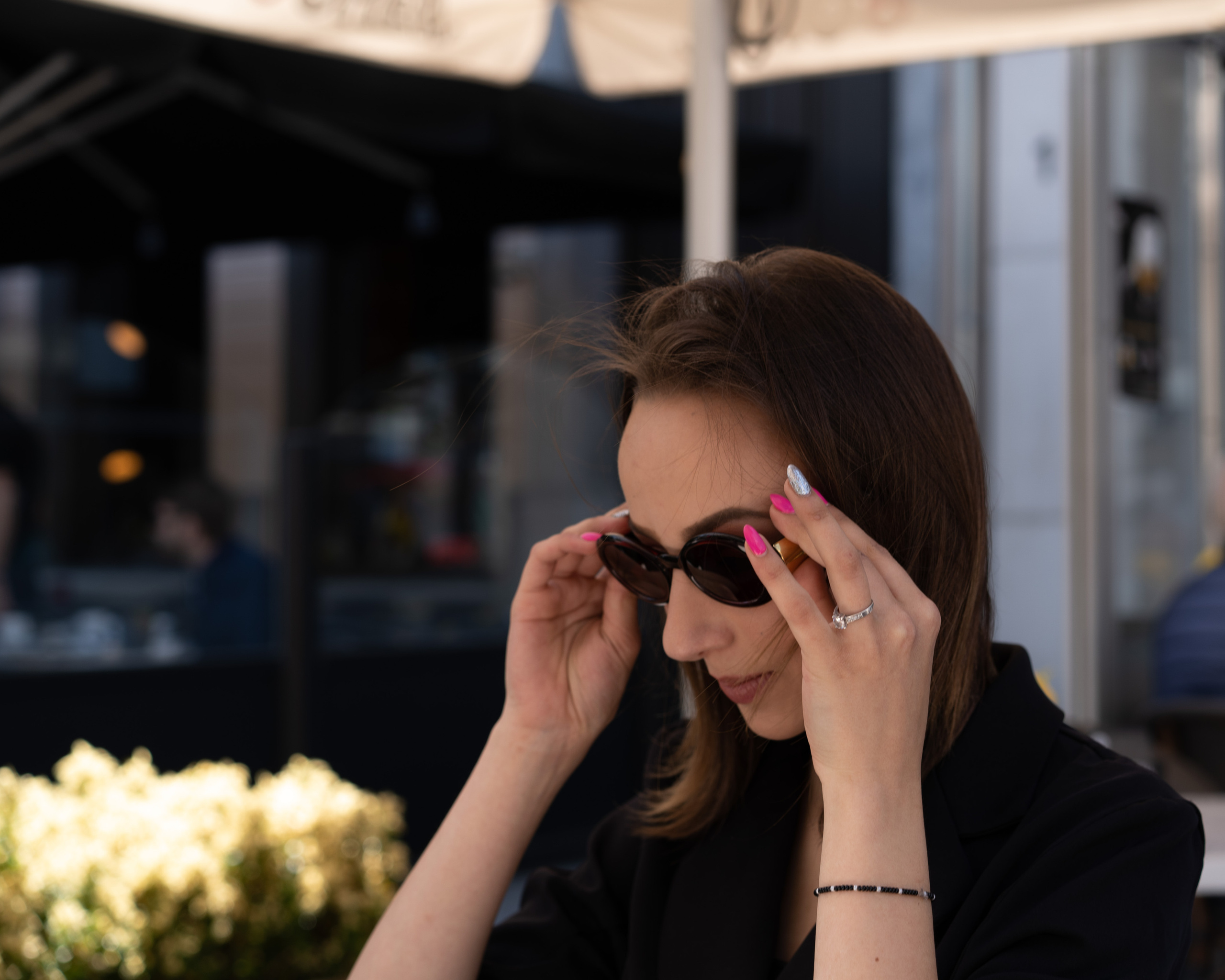 Little black dress / Antwerp. Tatyana Van Hedent een fotograaf te Zele, Oost-Vlaanderen