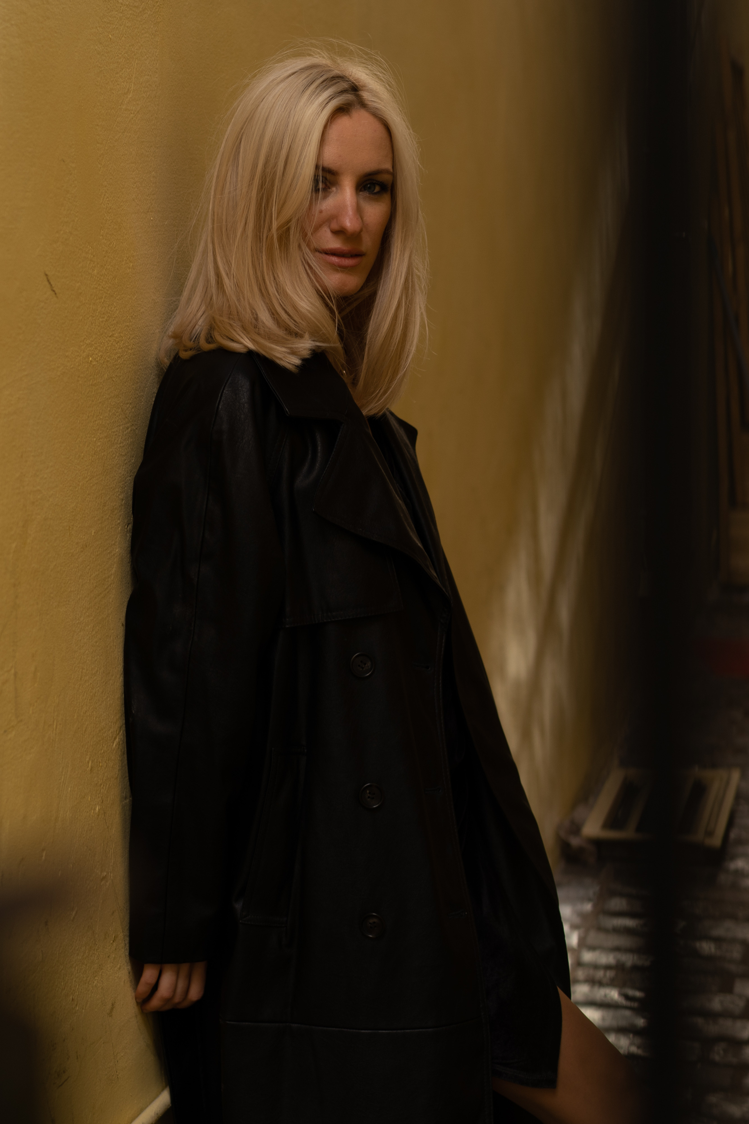 Little black dress / Brussel. Tatyana Van Hedent een fotograaf te Zele, Oost-Vlaanderen