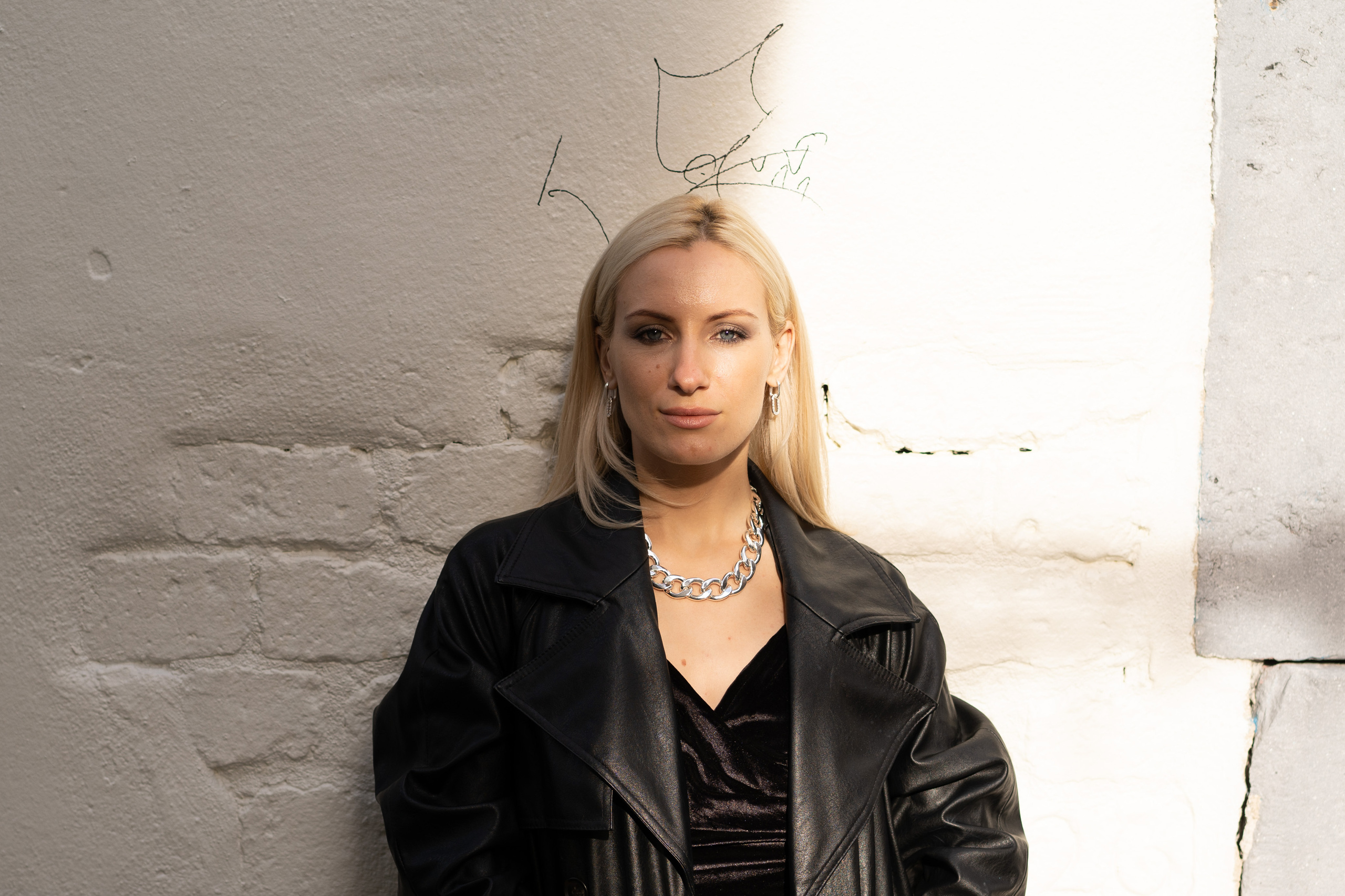 Julia / Brussel. Tatyana Van Hedent een fotograaf te Zele, Oost-Vlaanderen