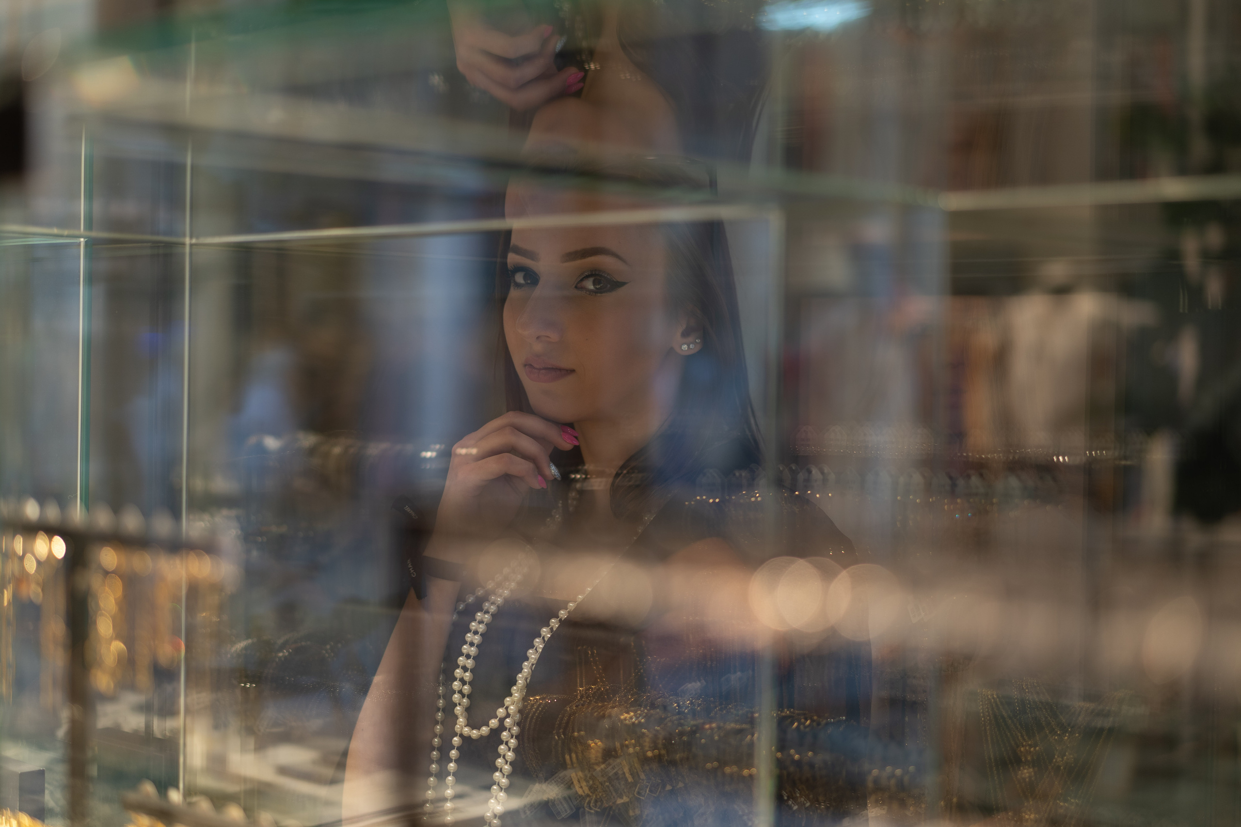 Little black dress / Antwerp. Tatyana Van Hedent een fotograaf te Zele, Oost-Vlaanderen
