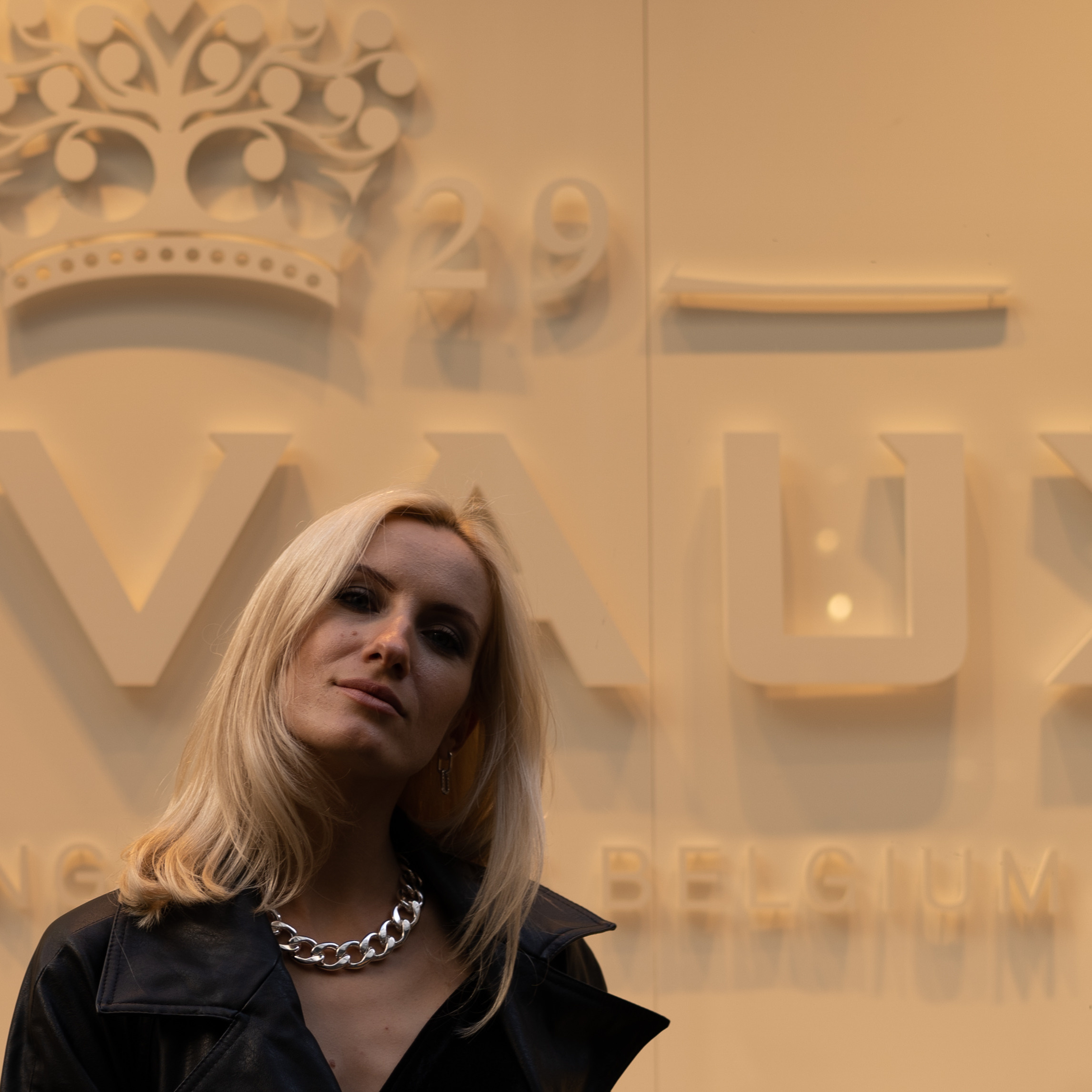 Julia / Brussel. Tatyana Van Hedent een fotograaf te Zele, Oost-Vlaanderen