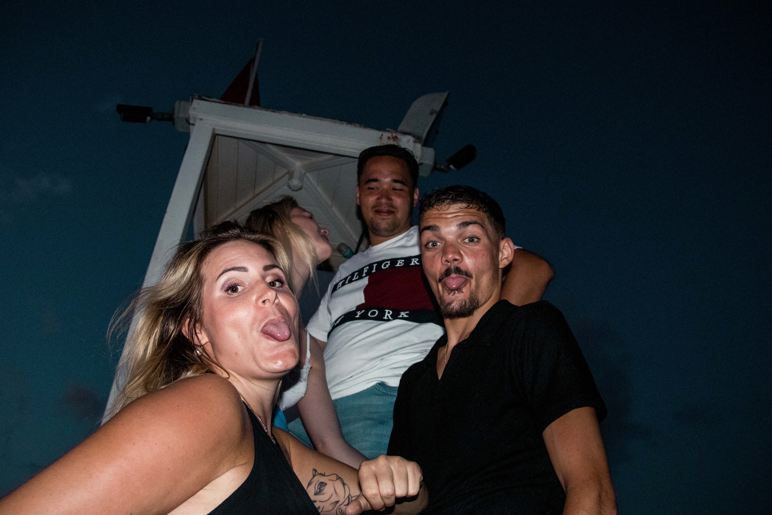 Friends. Tatyana Van Hedent een fotograaf te Zele, Oost-Vlaanderen