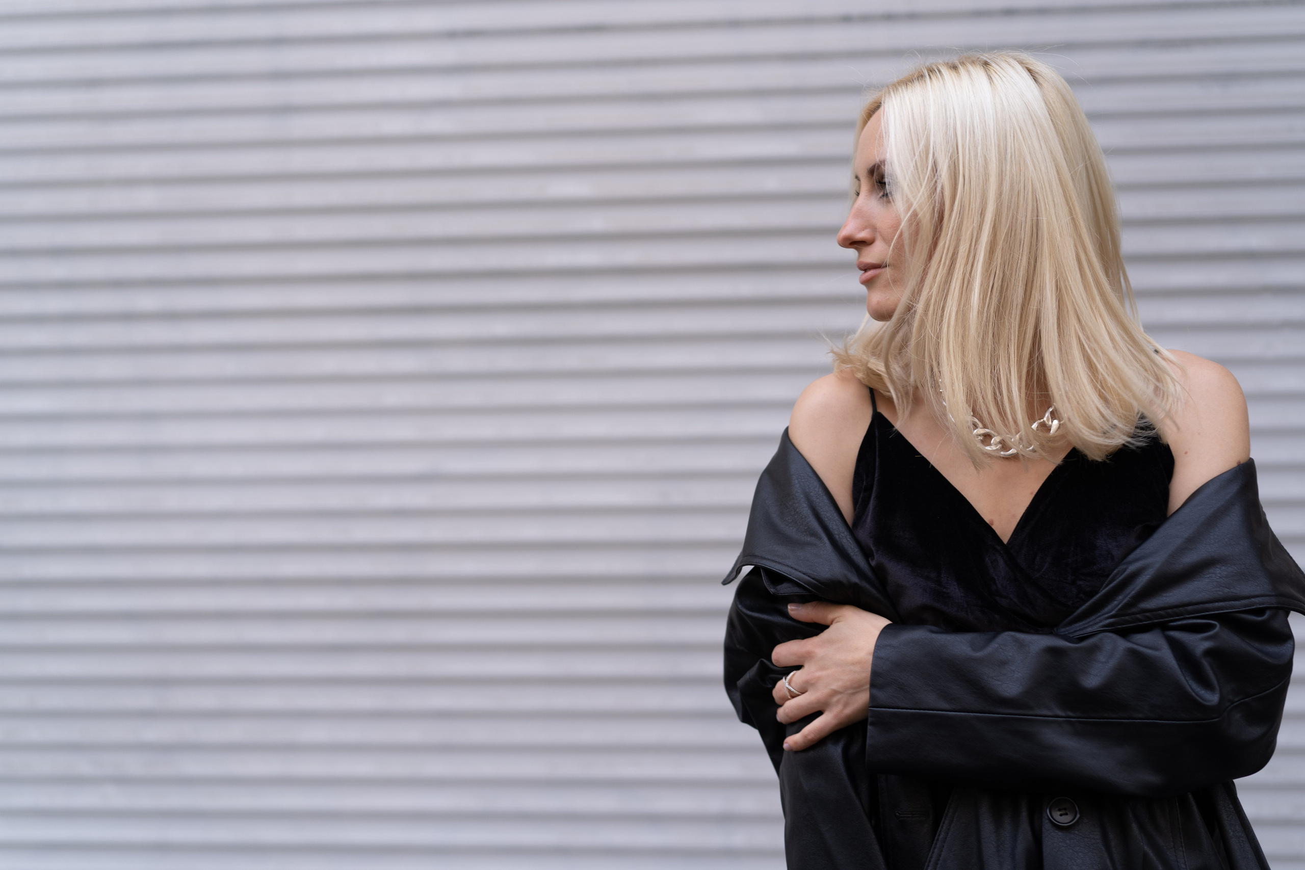 Little black dress / Brussel. Tatyana Van Hedent een fotograaf te Zele, Oost-Vlaanderen