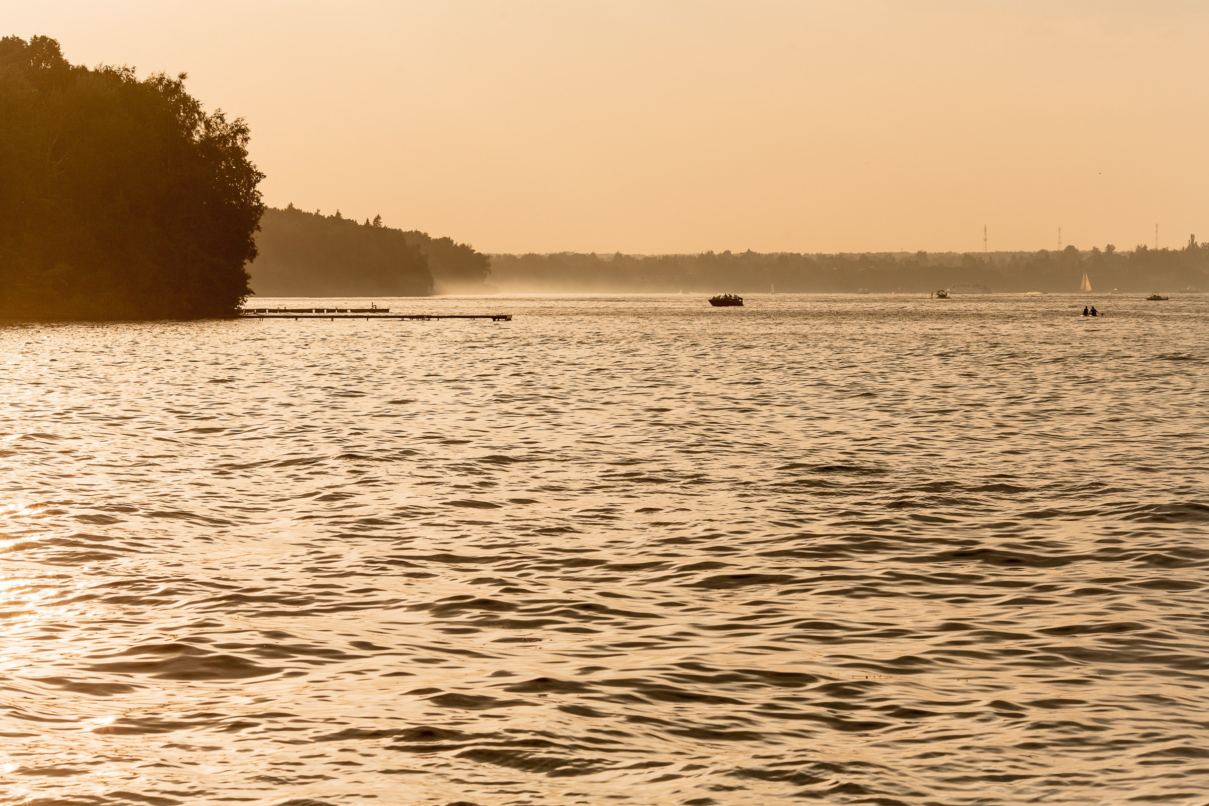 Landscape of the venue, by Cornwall wedding photographer.