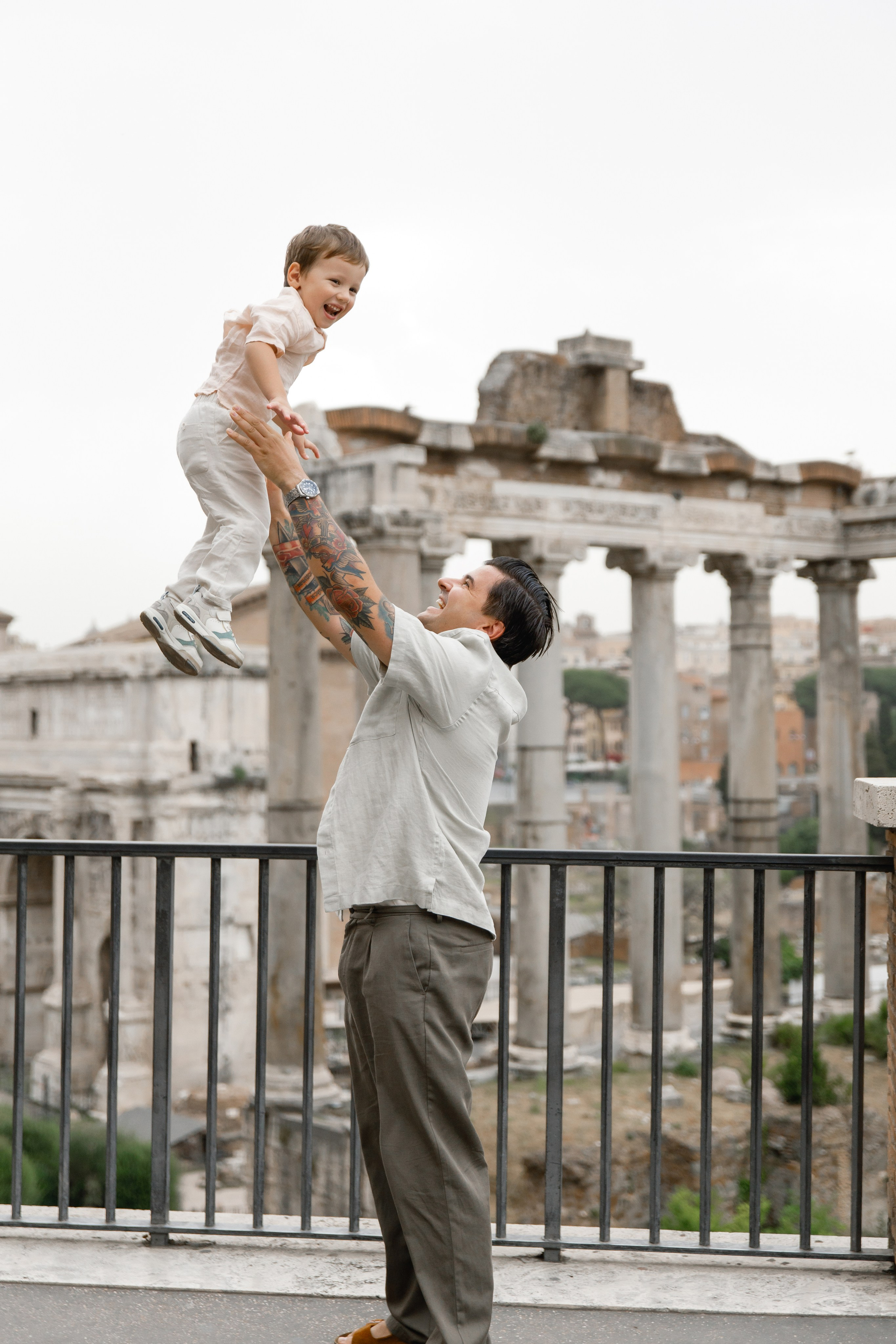 Wedding photographer Italy Rome, Tuscany, Lake Como, Sicily, Puglia. Wedding Photographer Rome Tuscany Como Sicily Puglia Amalfy Italy- Oksana Savenchuk