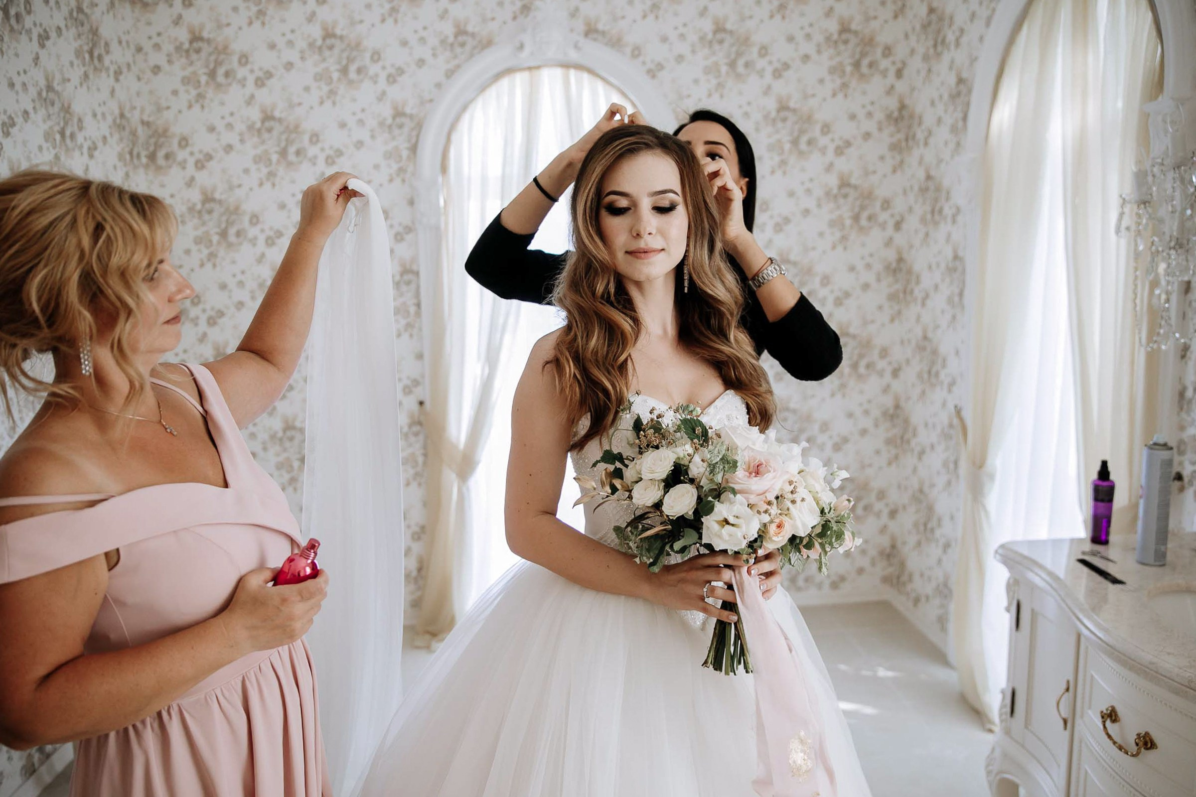 Bride’s hair styling, by Tanya Bodgan, Newquay wedding photography.