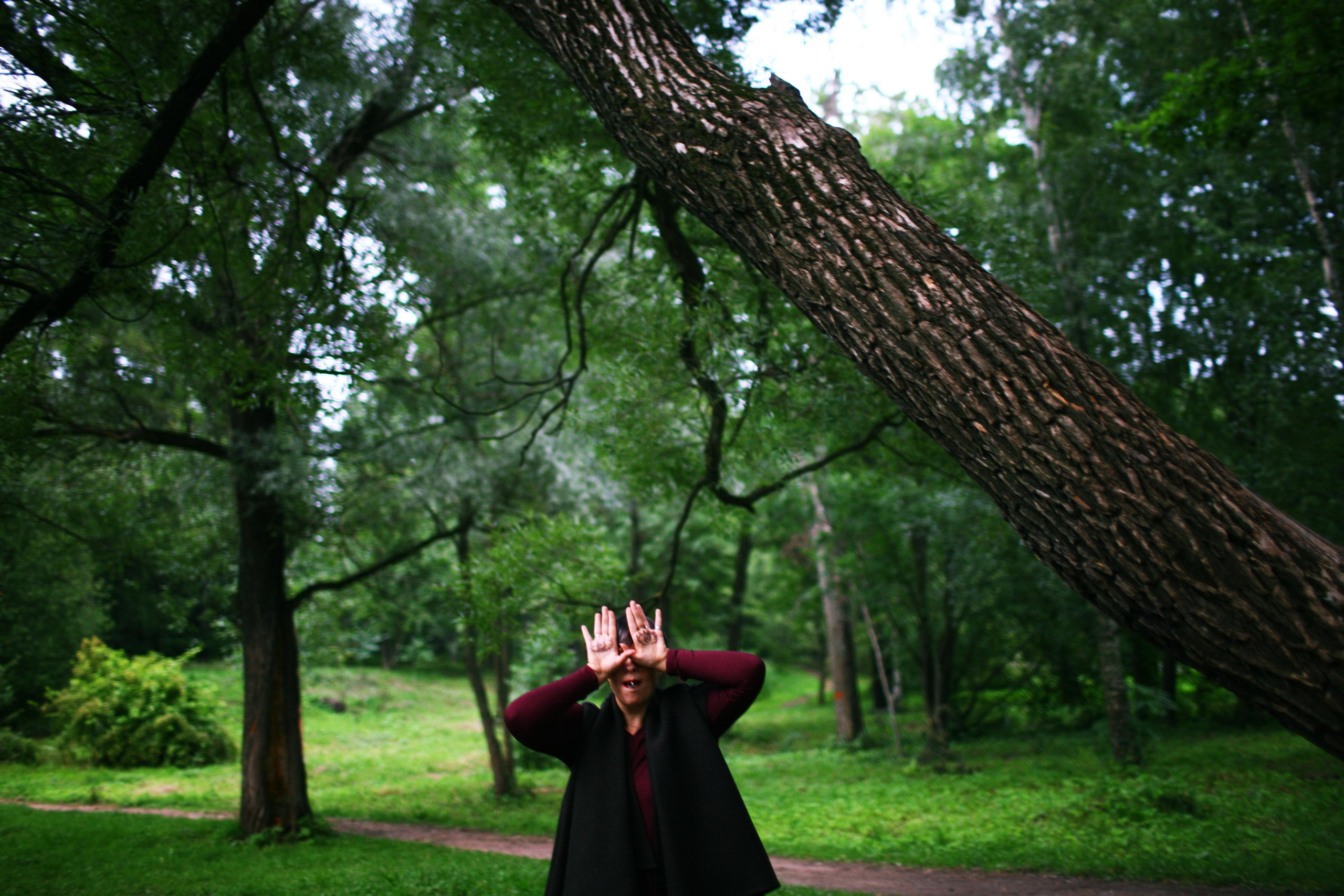 Anna and the fire. Victoria Dini. Art photography in London / Folkestone, UK