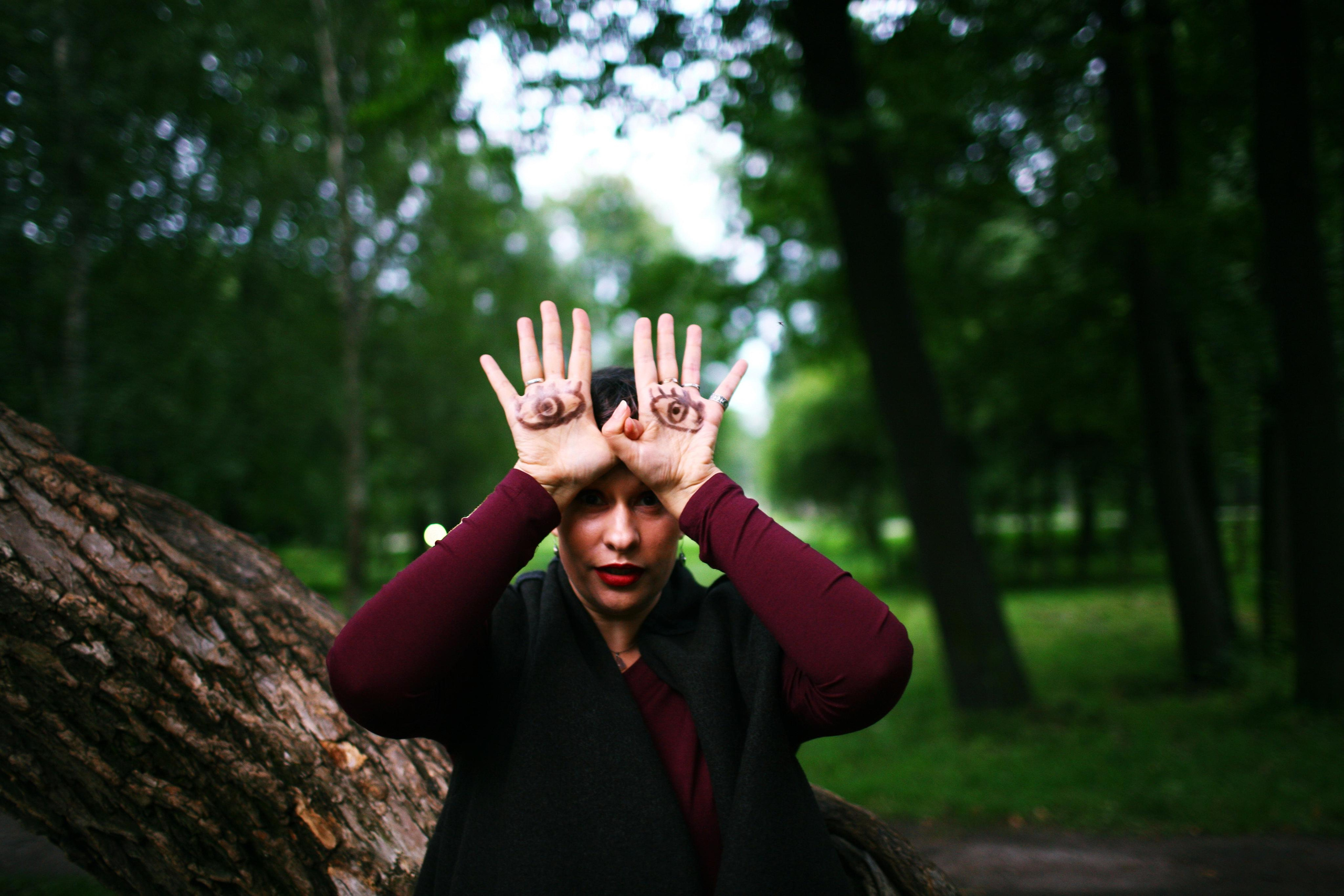 Anna and the fire. Victoria Dini. Art photography in London / Folkestone, UK