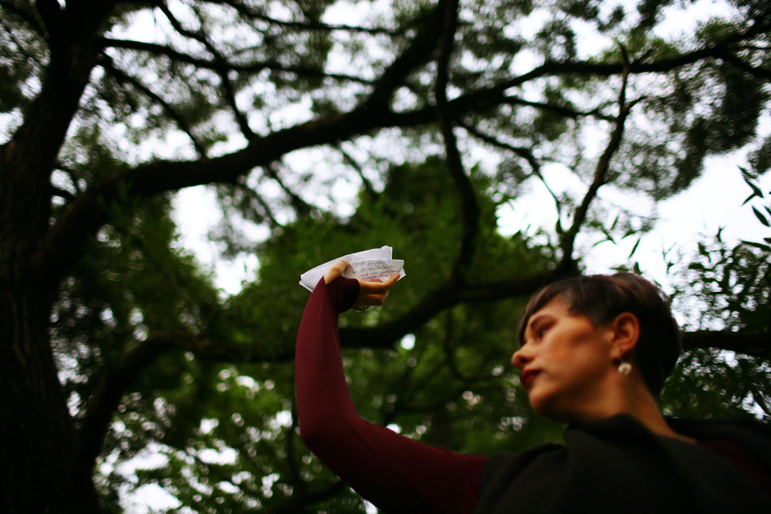 Anna and the fire. Victoria Dini. Art photography in London / Folkestone, UK