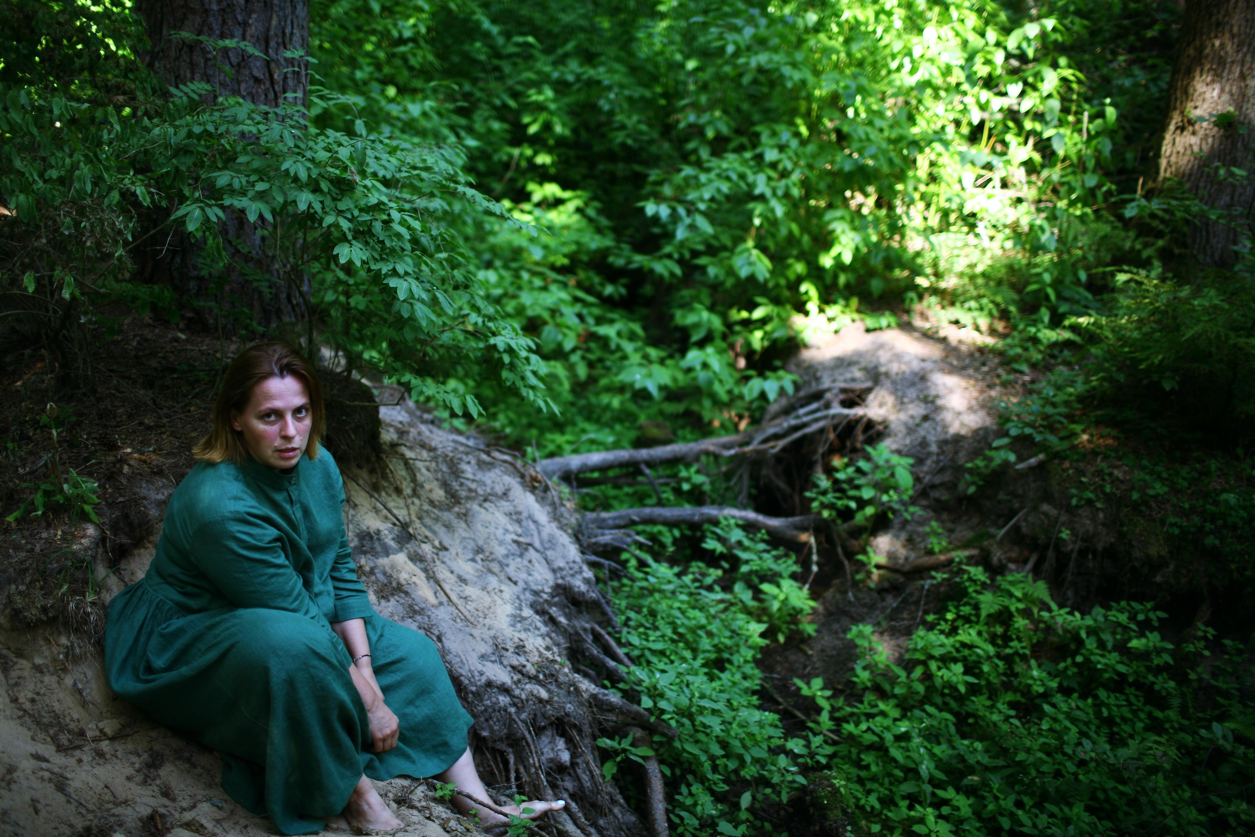 Anna, by herself. Woods and a little bit fire. Victoria Dini. Art photography in London / Folkestone, UK