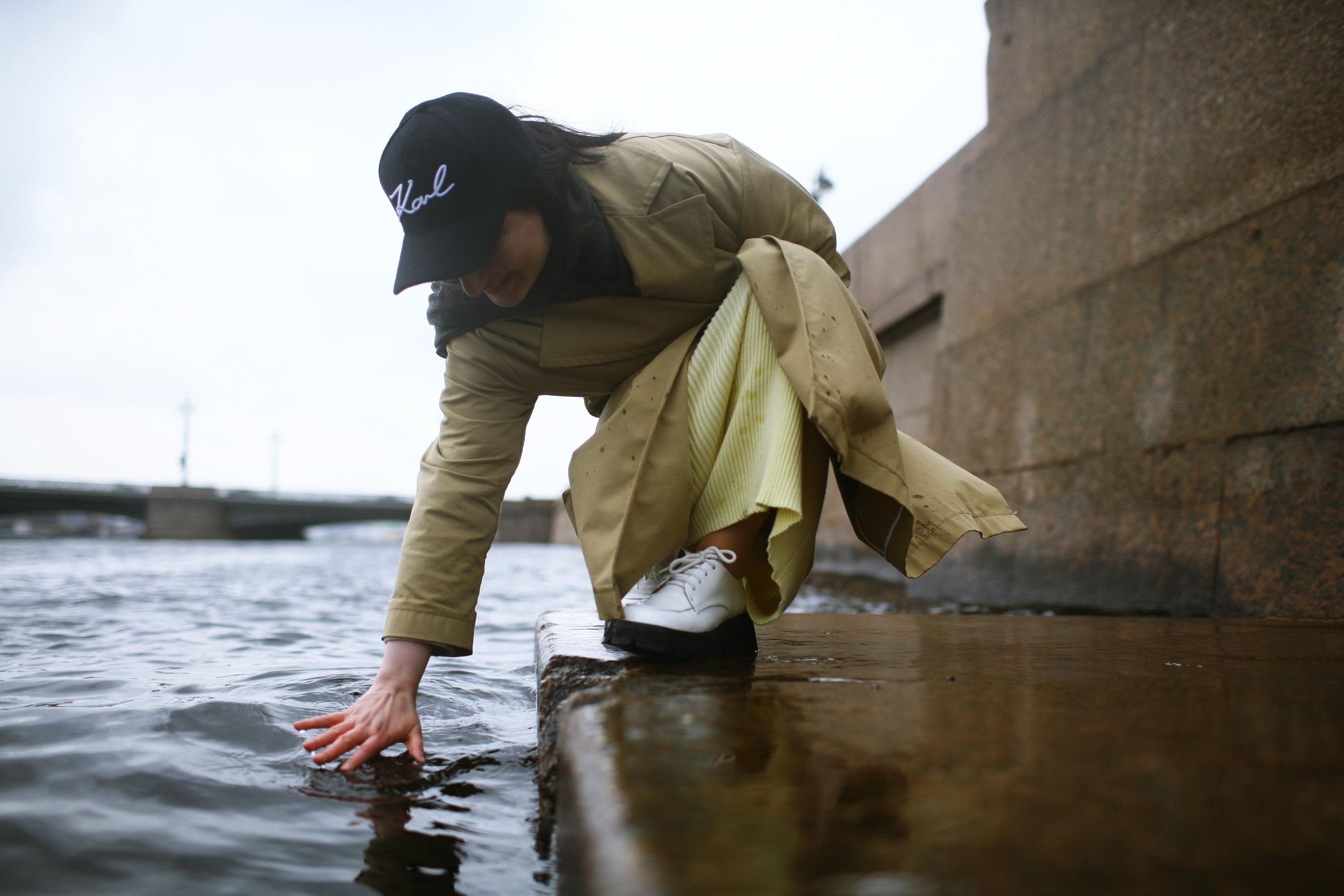 Natalie. Breathe listen breathe. Victoria Dini. Art photography in London / Folkestone, UK