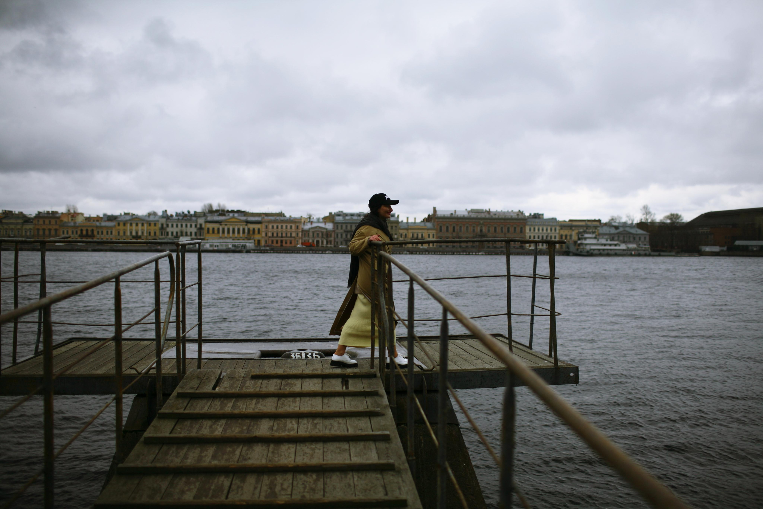 Natalie. Breathe listen breathe. Victoria Dini. Art photography in London / Folkestone, UK