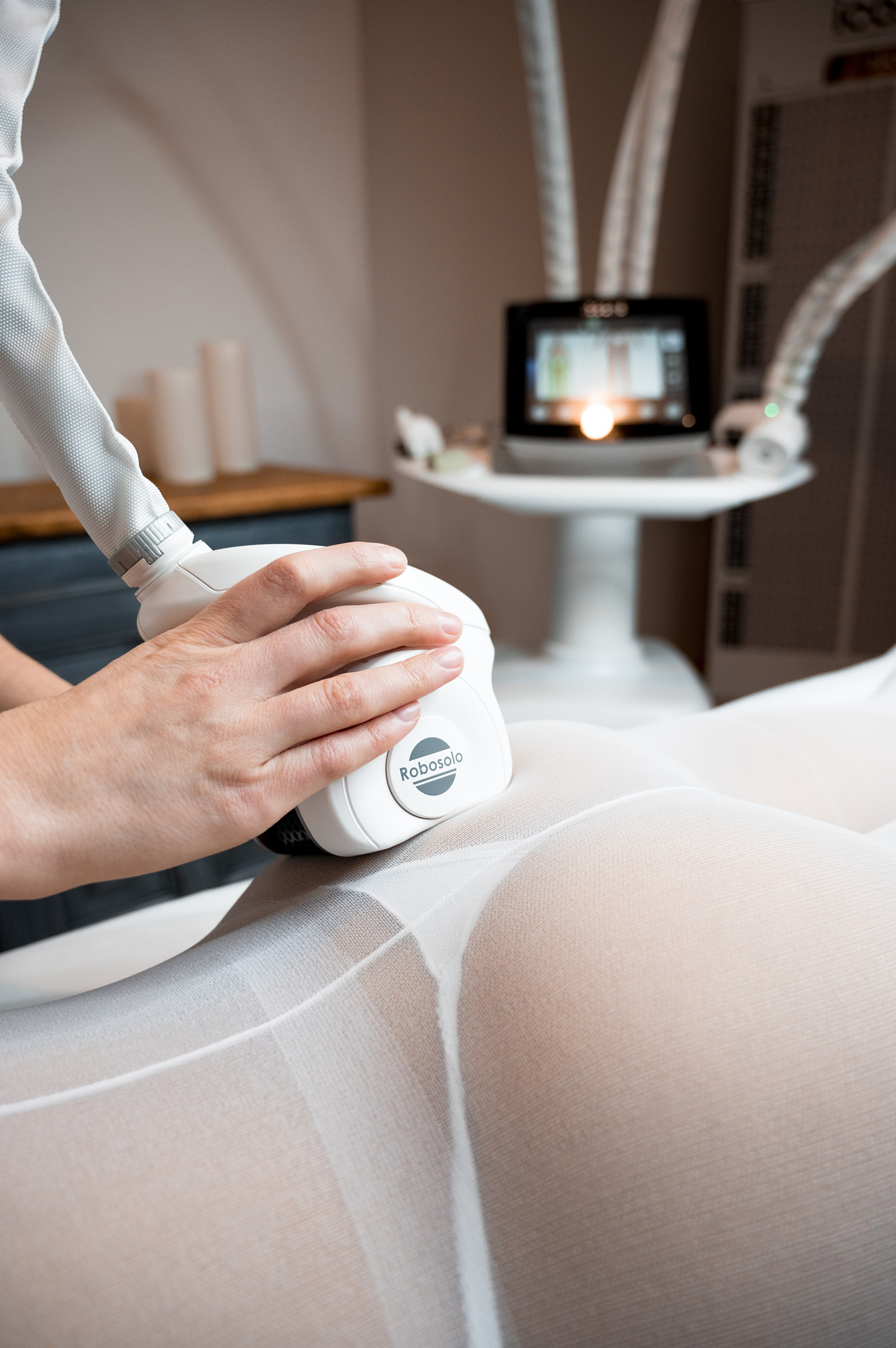 Saint Monica beauty studio in Prague. ANNA-MARIA PHOTO CONTENT CREATOR — фотограф, естет, художник і візуальний експерт Instagram у Празі