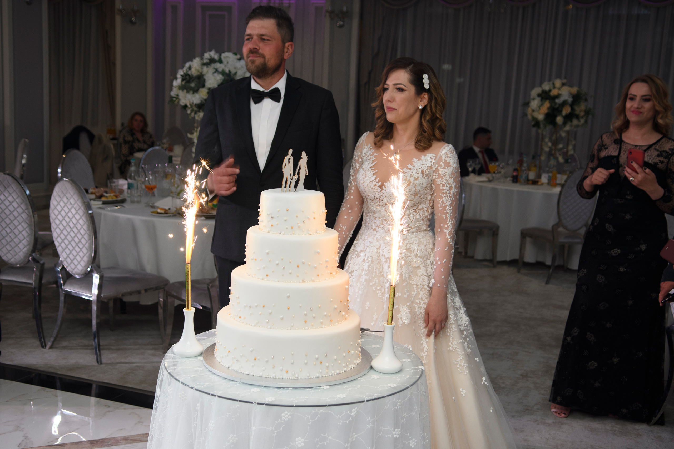 Fotografii de nunta Onesti. MDimaFotoStudio. Fotograf de nuntă, evenimente private și de familie