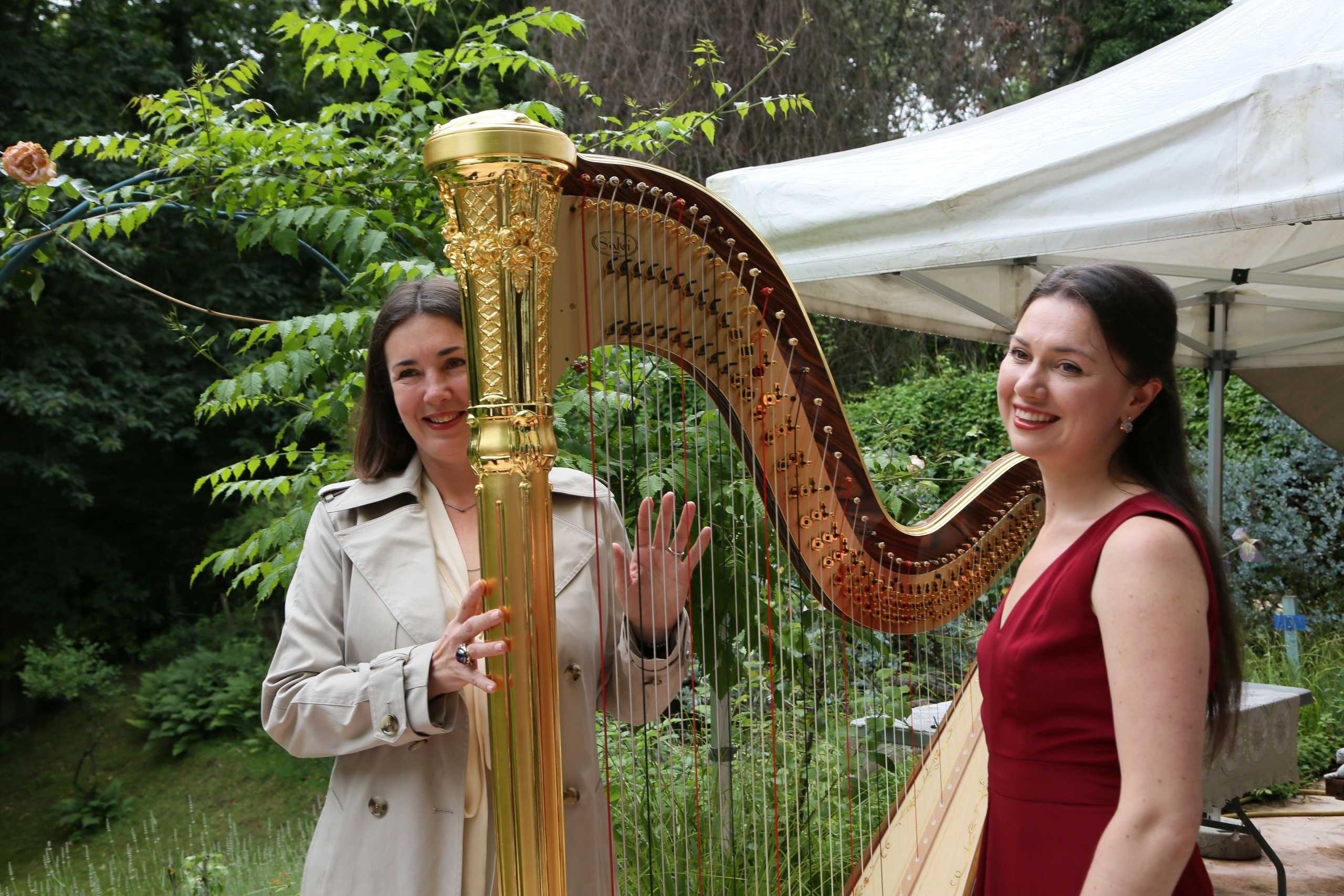 Harpe. Natalia Bogdanovska. Films et photographie corporate en France